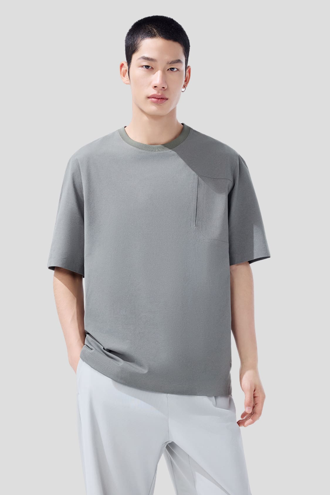 Men's Quick Dry UPF50+ Sun Protection T-Shirt - Lightweight & Breathable for Outdoor Activities, Hiking & Travel