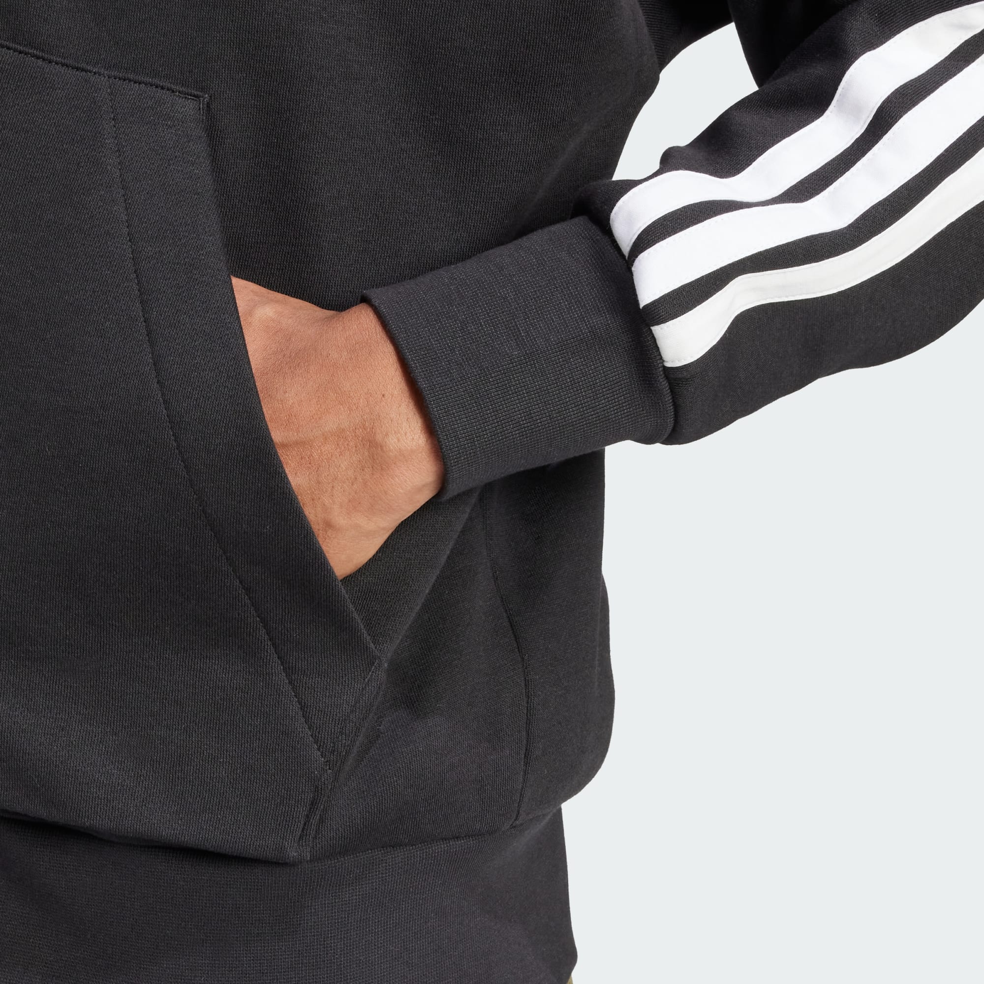 Adidas Men's 3 Stripes Fleece Jacket - Black - Warm Winter Outerwear for Running, Hiking & Casual Wear