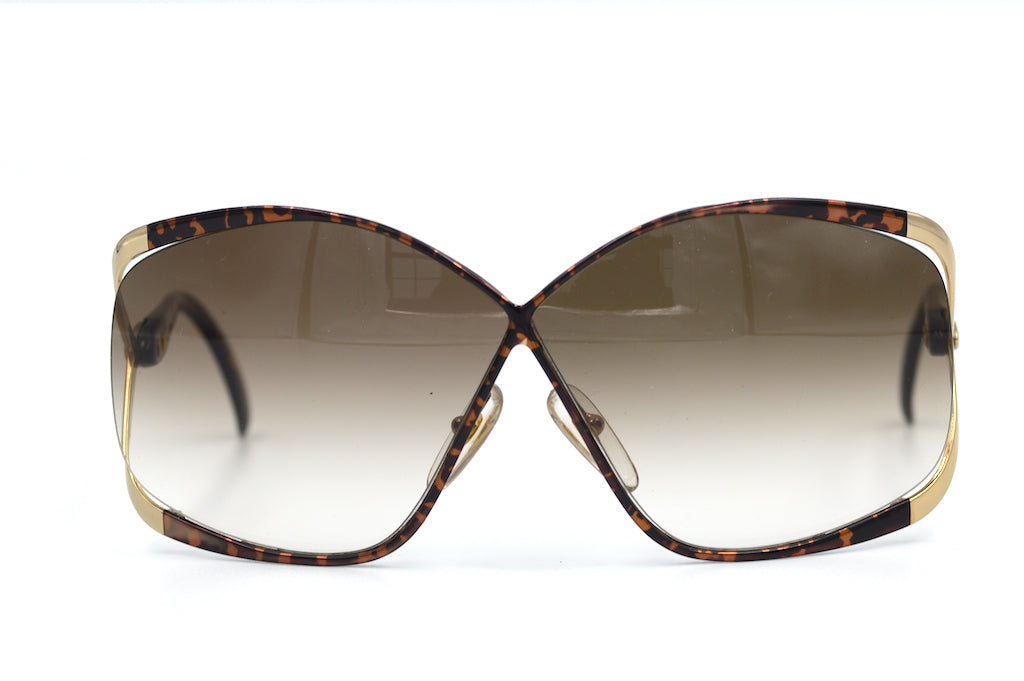 Christian Dior 2056 11 Sunglasses - Luxury Designer Shades for Women & Men | UV Protection & Fashion Statement | Perfect for Beach, Driving & Outdoor Activities