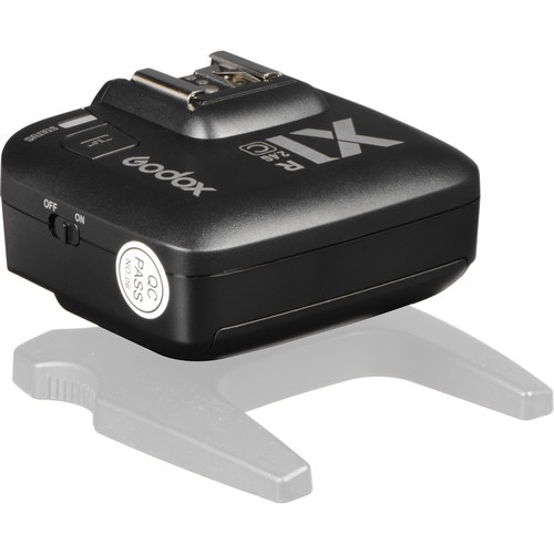 Godox X1R-C TTL Wireless Flash Receiver for Canon DSLR Cameras - Perfect for Studio, Portrait, and Event Photography
