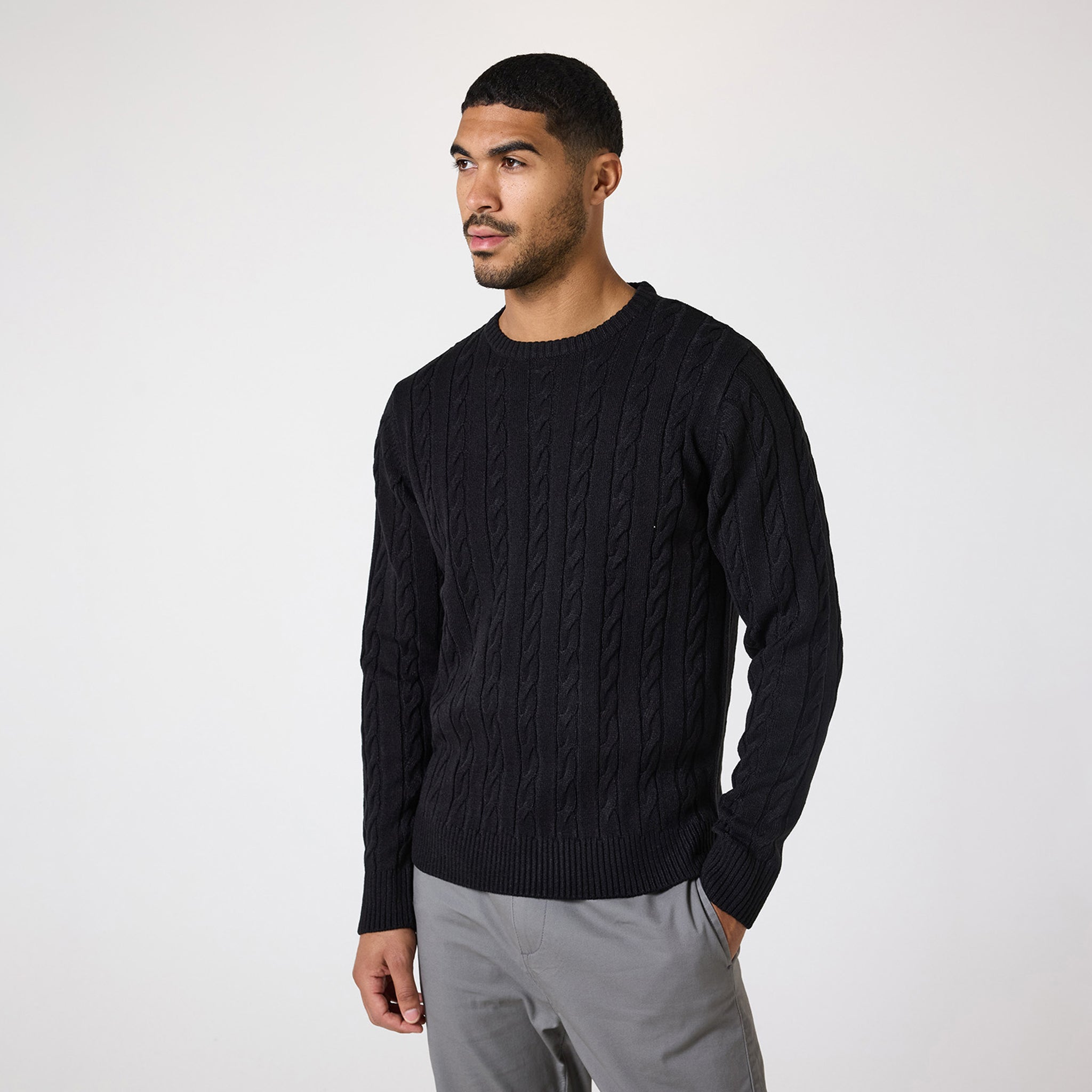 Soft Cable Knit Crewneck Sweater for Women - Cozy Winter Pullover in Black | Perfect for Casual Outfits, Office Wear & Holiday Gatherings