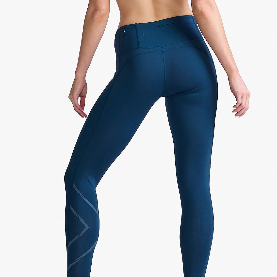 2XU Women's Light Speed Mid Rise Compression Tights - High Performance Workout Leggings for Running, Yoga & Gym - Moisture Wicking & Breathable Activewear
