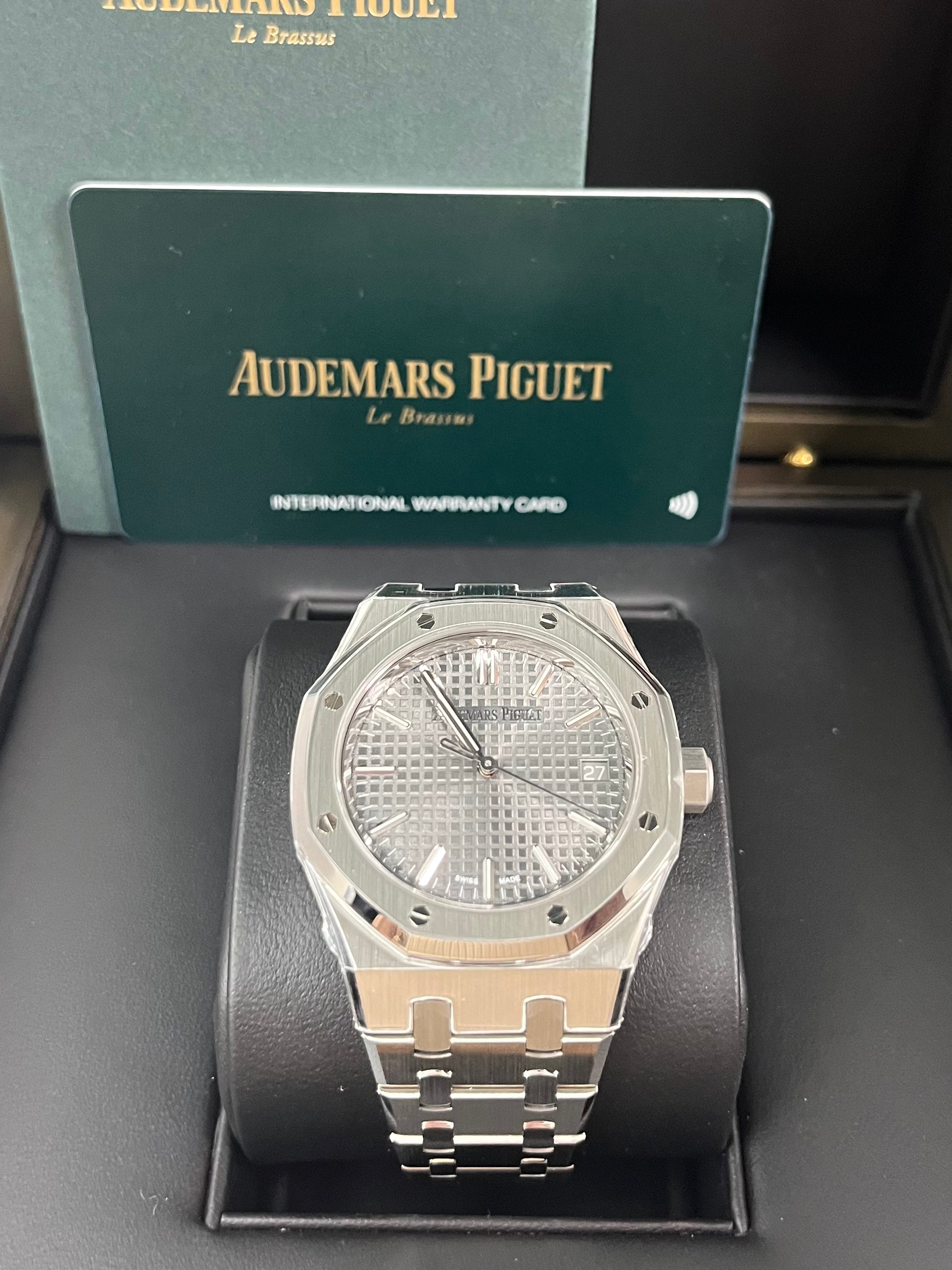 Audemars Piguet Royal Oak 50th Anniversary 37mm Men's Luxury Watch - Grey Dial Ref 15550ST.OO.1356ST.03 - Perfect for Business Meetings & Special Occasions