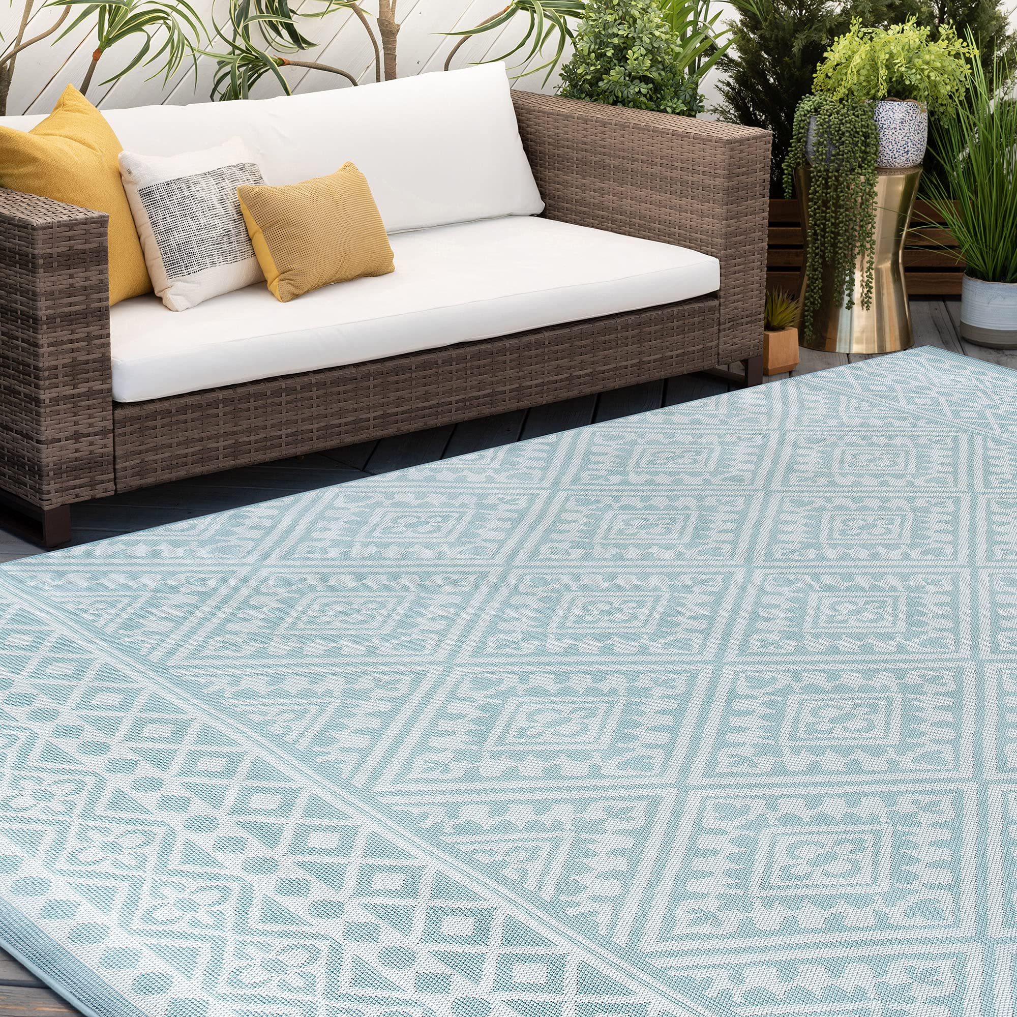 Darena Aqua Modern 5x7 Indoor/Outdoor Rug - Waterproof Patio Rug, Deck & Porch Carpet - Entryway Mat for Home, Garden, Poolside & Balcony Use
