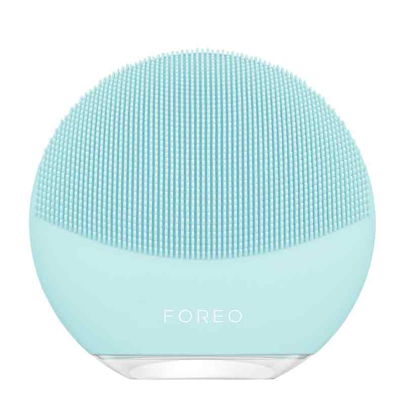 Foreo LUNA Mini 3 Facial Cleansing Brush - Gentle Exfoliating & Deep Pore Cleansing for All Skin Types | Perfect for Travel & Daily Skincare Routine
