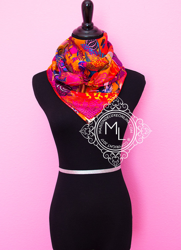 Hermes Blue Pink Twill Silk Scarf 90cm - Under The Waves Design - Luxury Fashion Accessory for Women, Perfect for Gifts, Parties and Special Occasions