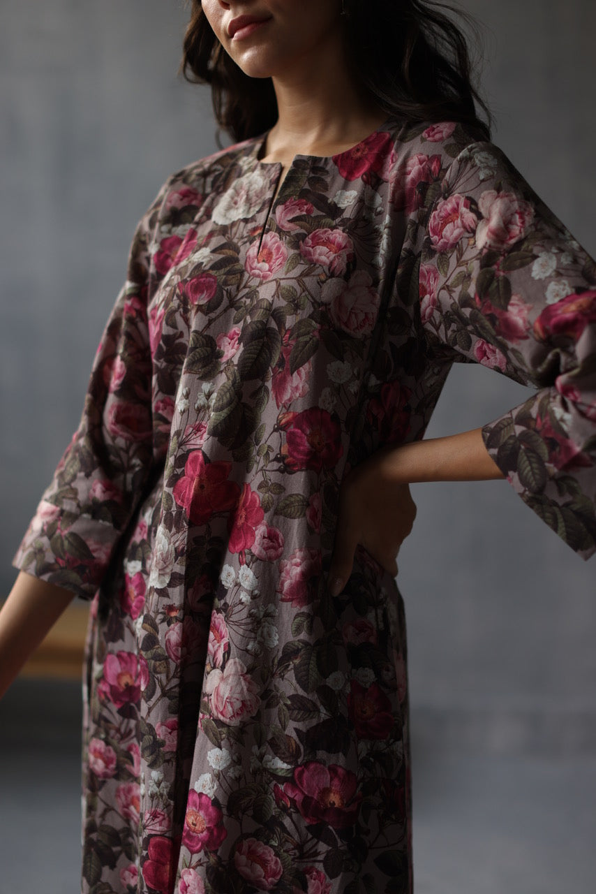 Elegant Bouquet of Roses Printed Kurta Set for Women | Floral Embroidered Indian Ethnic Wear | Perfect for Festivals, Weddings & Parties