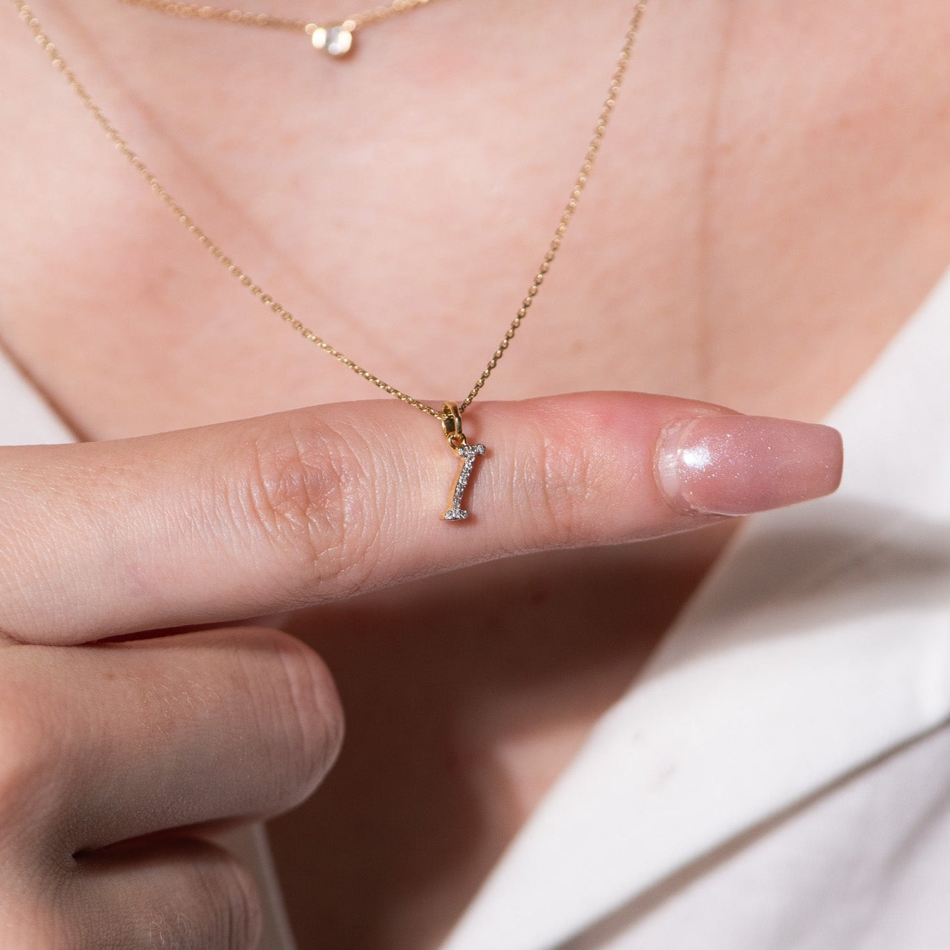 14K White Gold Diamond Initial Necklace - Personalized Cursive Letter Pendant Jewelry for Women, Perfect Gift for Birthday, Anniversary & Valentine's Day