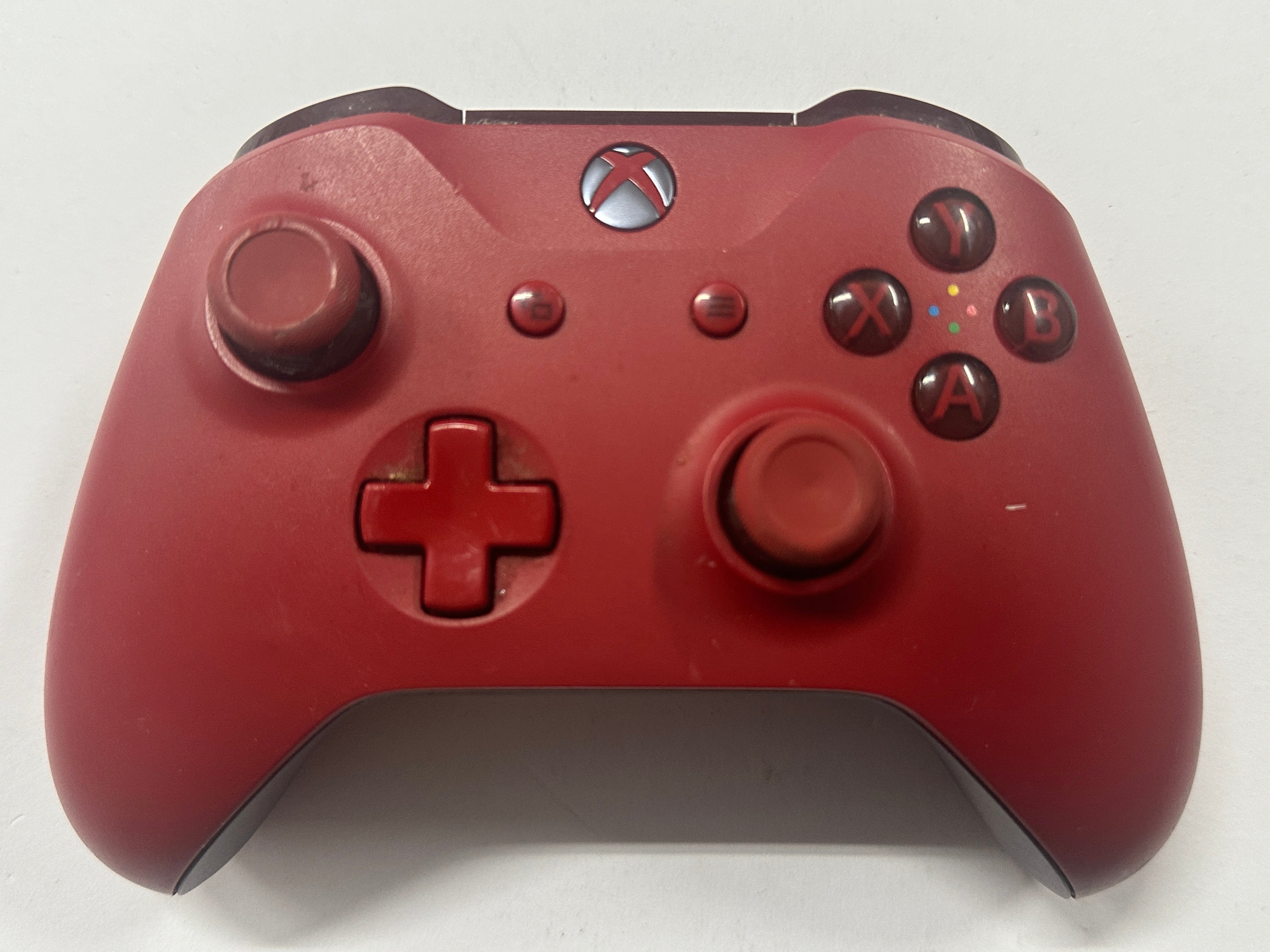 Original Microsoft Wireless XBOX One Controller - Red | Official Licensed Gamepad for XBOX One, PC & Mobile | Perfect for Gaming, Streaming & Multiplayer Sessions