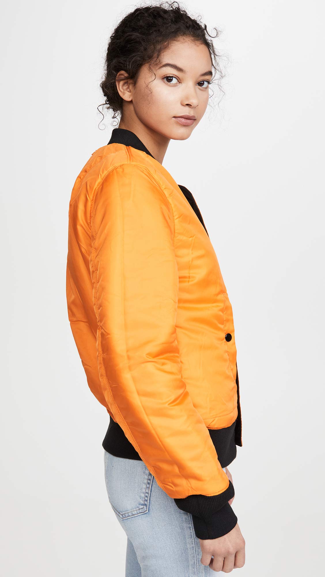 Alpha Industries Women's MA-1 Flight Jacket - Lightweight Bomber Jacket for Women, Water-Resistant & Stylish (Perfect for Casual Wear, Travel & Outdoor Adventures)