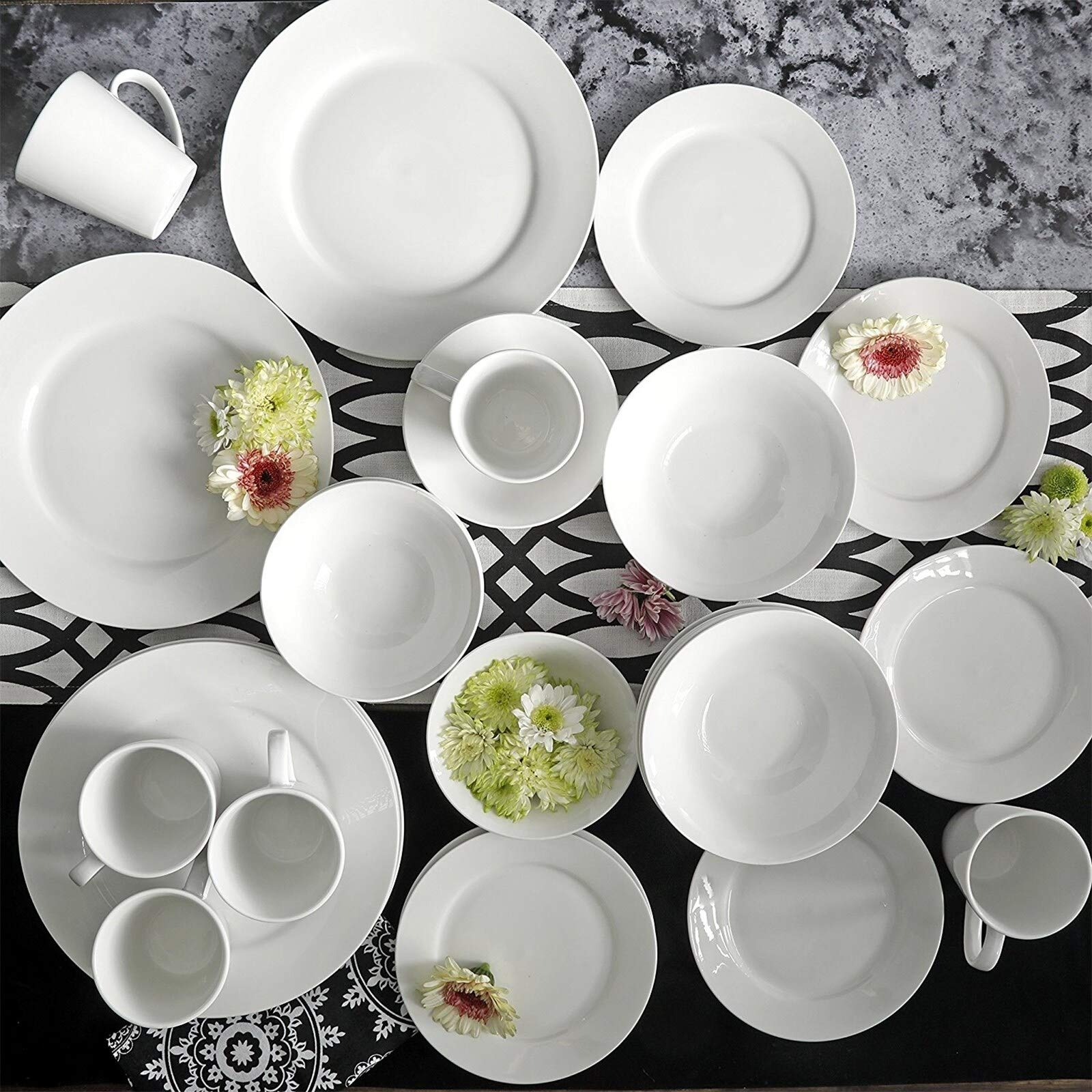 30-Piece White Ceramic Dinnerware Set - Modern & Contemporary Round Plates, Bowls, Mugs - Microwave & Dishwasher Safe - Perfect for Family Dinners, Parties & Everyday Use