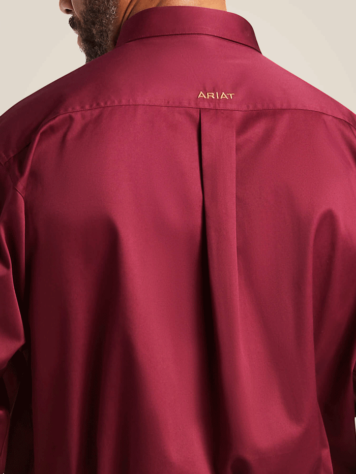 Ariat Men's Solid Twill Classic Fit Shirt - Burgundy Red Casual & Work Shirt for Outdoor Activities & Office Wear