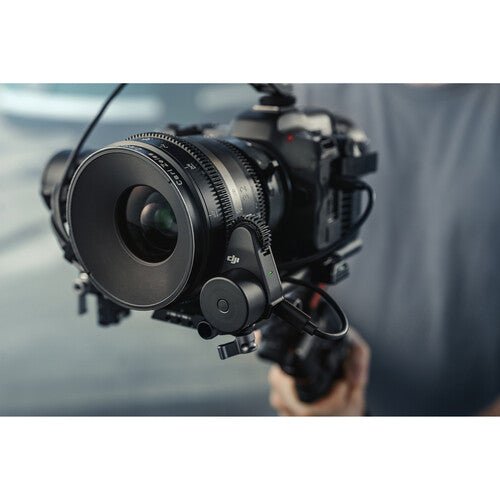 DJI RS 3 Pro 3-Axis Gimbal Stabilizer for Mirrorless Cameras - Professional Handheld Stabilization for Sony, Canon, Nikon - Perfect for Vlogging, Film Making & Travel Videography