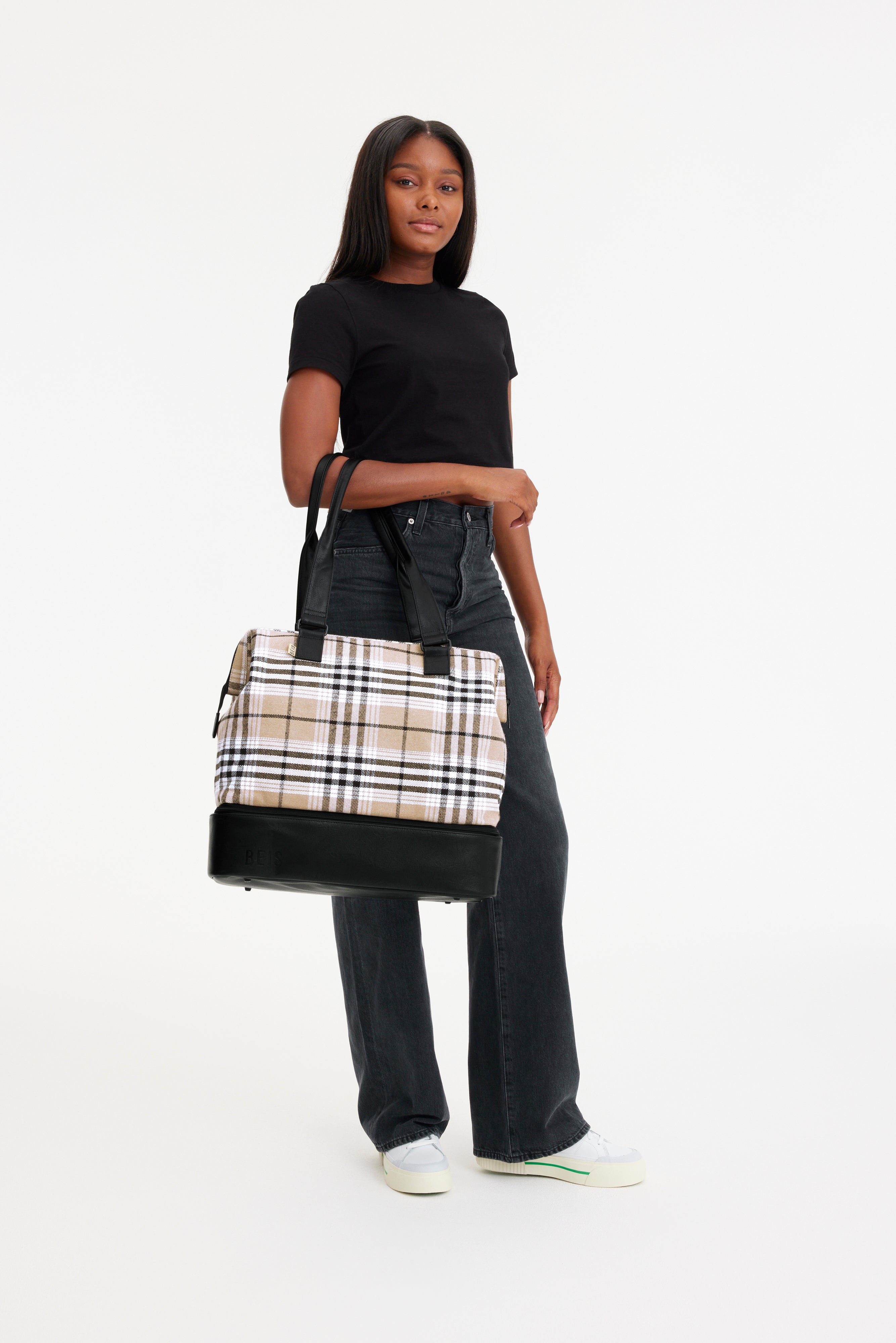 Stylish Plaid Mini Weekender Bag - Perfect for Travel, Gym & Weekend Getaways | Durable & Lightweight Carry-On Tote