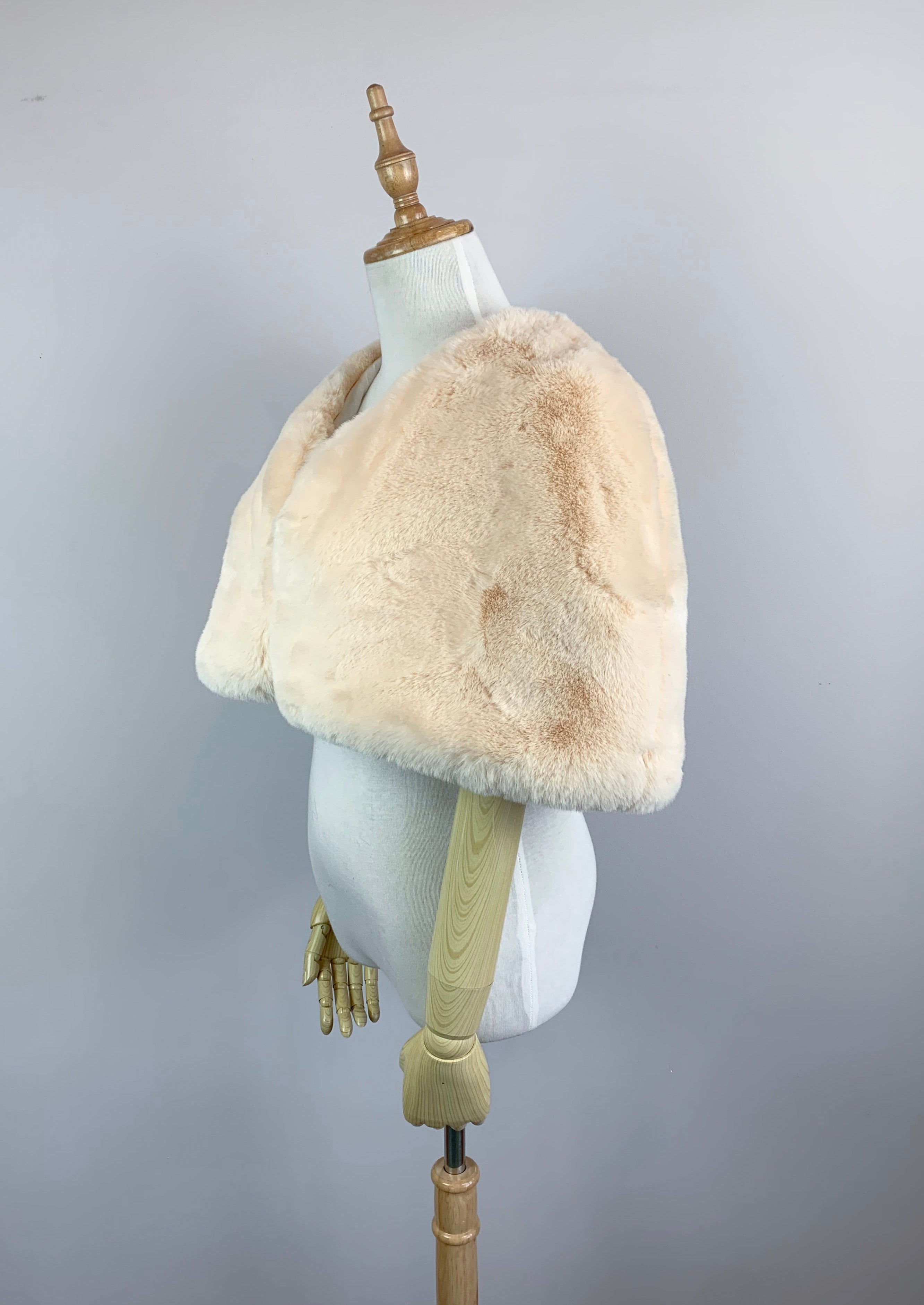 Elegant Champagne Faux Fur Wedding Cape - Georgina Cha05 Bridal Shawl for Winter Weddings & Photo Shoots