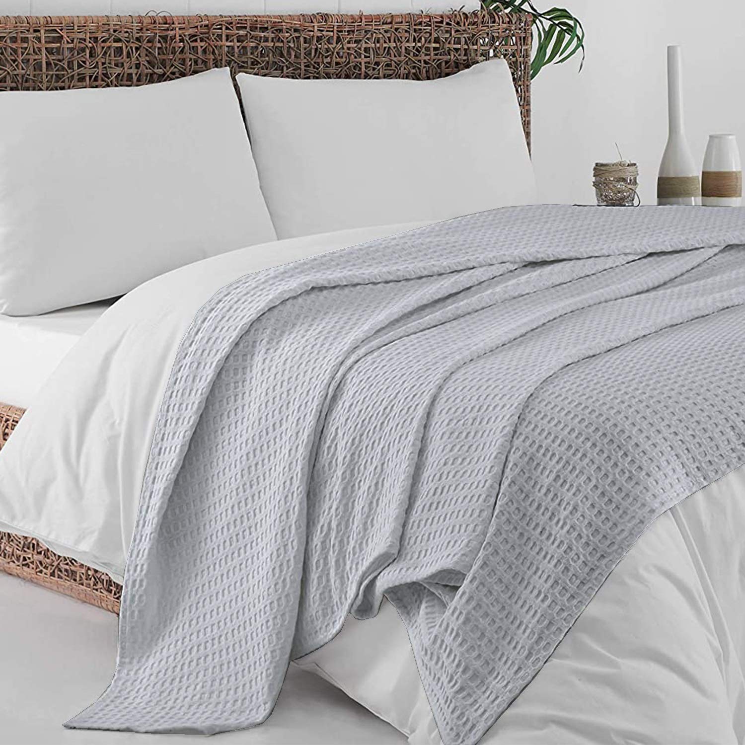 100% Cotton Waffle Weave Blanket King/Cal King Size - All Season Soft Lightweight Breathable Hotel Quality Blanket for Bed - Light Grey - Perfect for Home, Office, and Travel Use