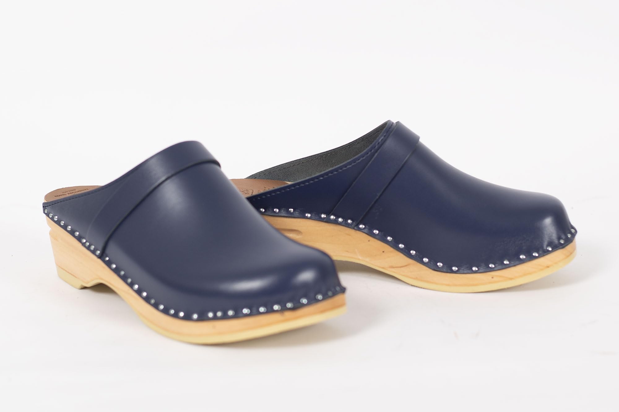 Da Vinci Bastad Slip-On Closed Toe Leather Clogs for Women | Original Swedish Wooden Shoes | Comfortable for Work, Garden & Casual Wear