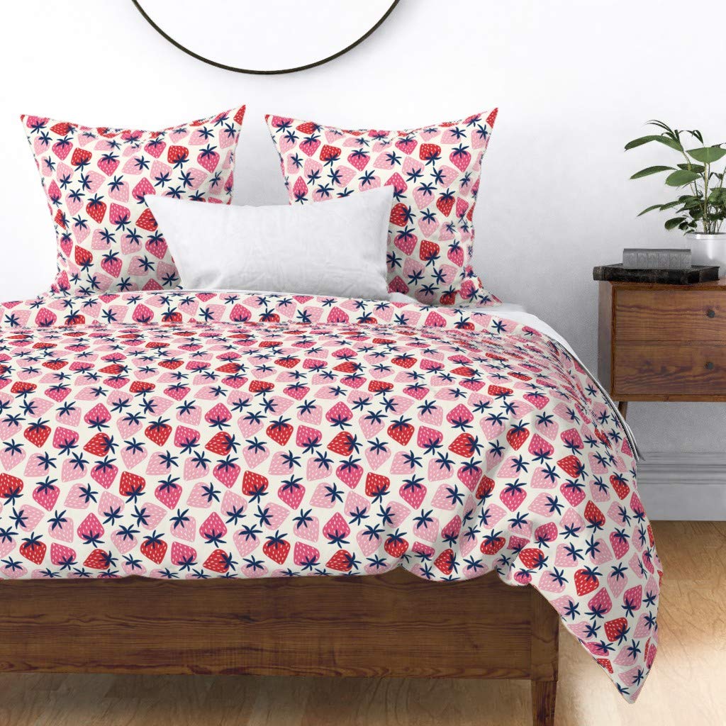 Strawberry Print Cotton Sateen Duvet Cover Full/Queen Size - Cute Summer Kitchen Decor with Bright Red Strawberry Fruit Illustration - Perfect for Kids' Bedroom, Nursery, or Farmhouse Style Decor