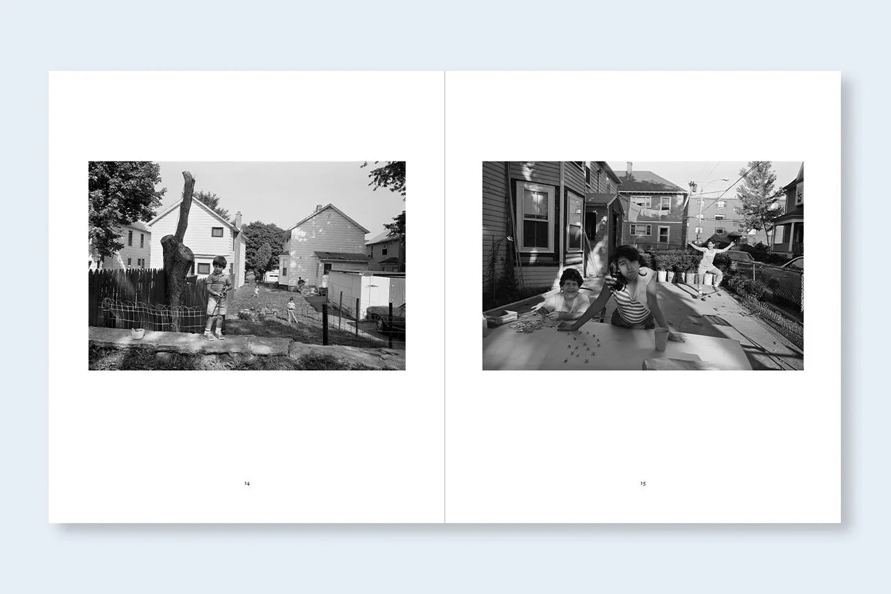 Americans Seen - Captivating Photography Book by Sage Sohier | Perfect for Art Lovers, Photography Enthusiasts & Home Decor