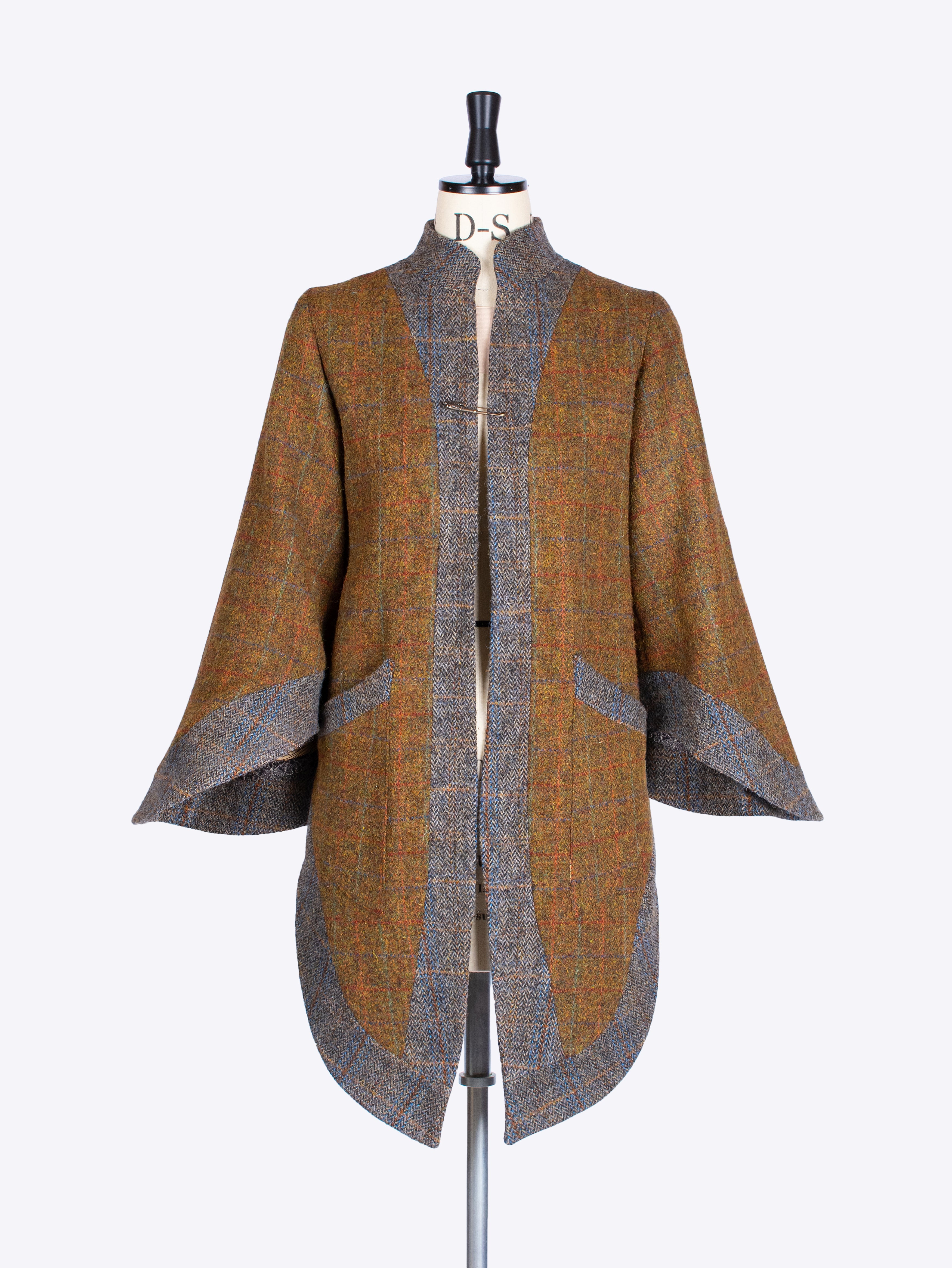 Victorian Style Jacket for Women - Rust & Sage Green Vintage Coat - Perfect for Steampunk, Gothic, and Historical Reenactment Costumes