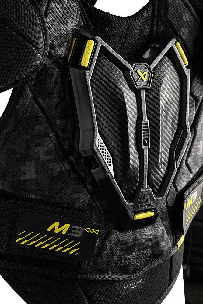 Bauer Supreme M3 Senior Ice Hockey Shoulder Pads - Protective Gear for Hockey Players - Perfect for Games, Practice & Training Sessions