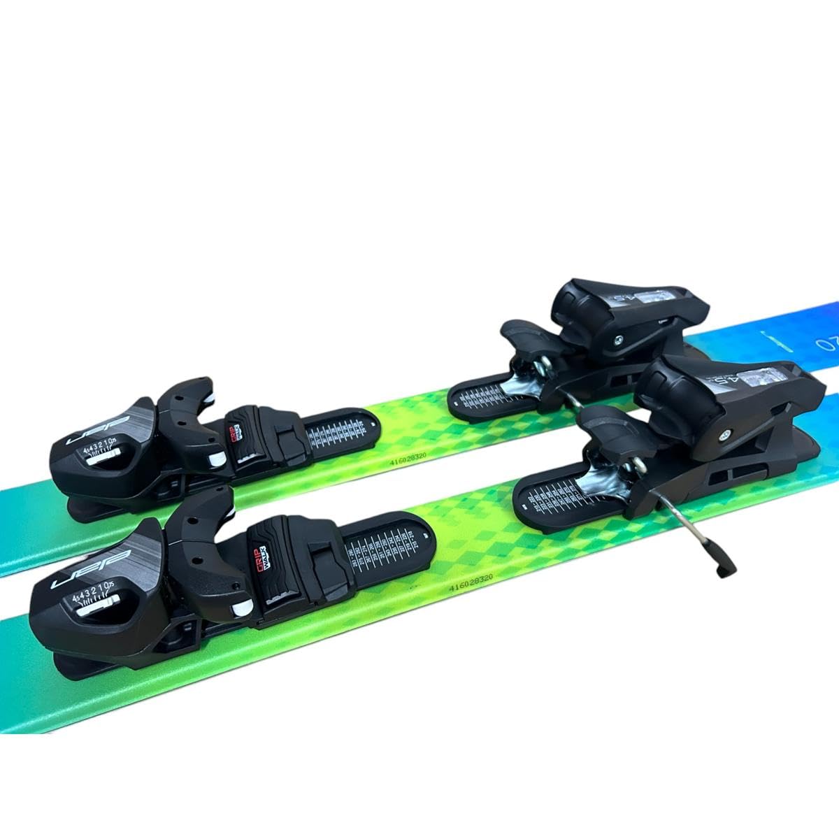 Defiance Flash JRS 4.5 Blue Kids Skis 2025 with Elan EL 4.5 Gripwalk Bindings - Perfect for Young Skiers Learning on Slopes & Family Winter Vacations