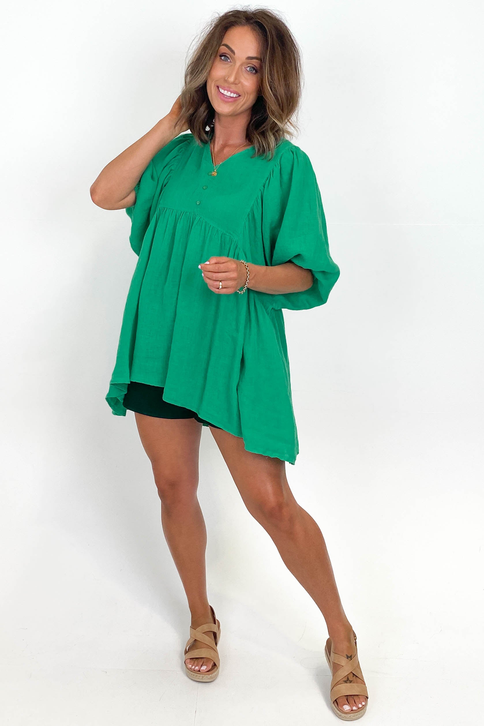 Brave+True Ciao Bella Top Apple - Women's Fashion Blouse for Casual Wear, Work & Date Nights | Trendy & Comfortable