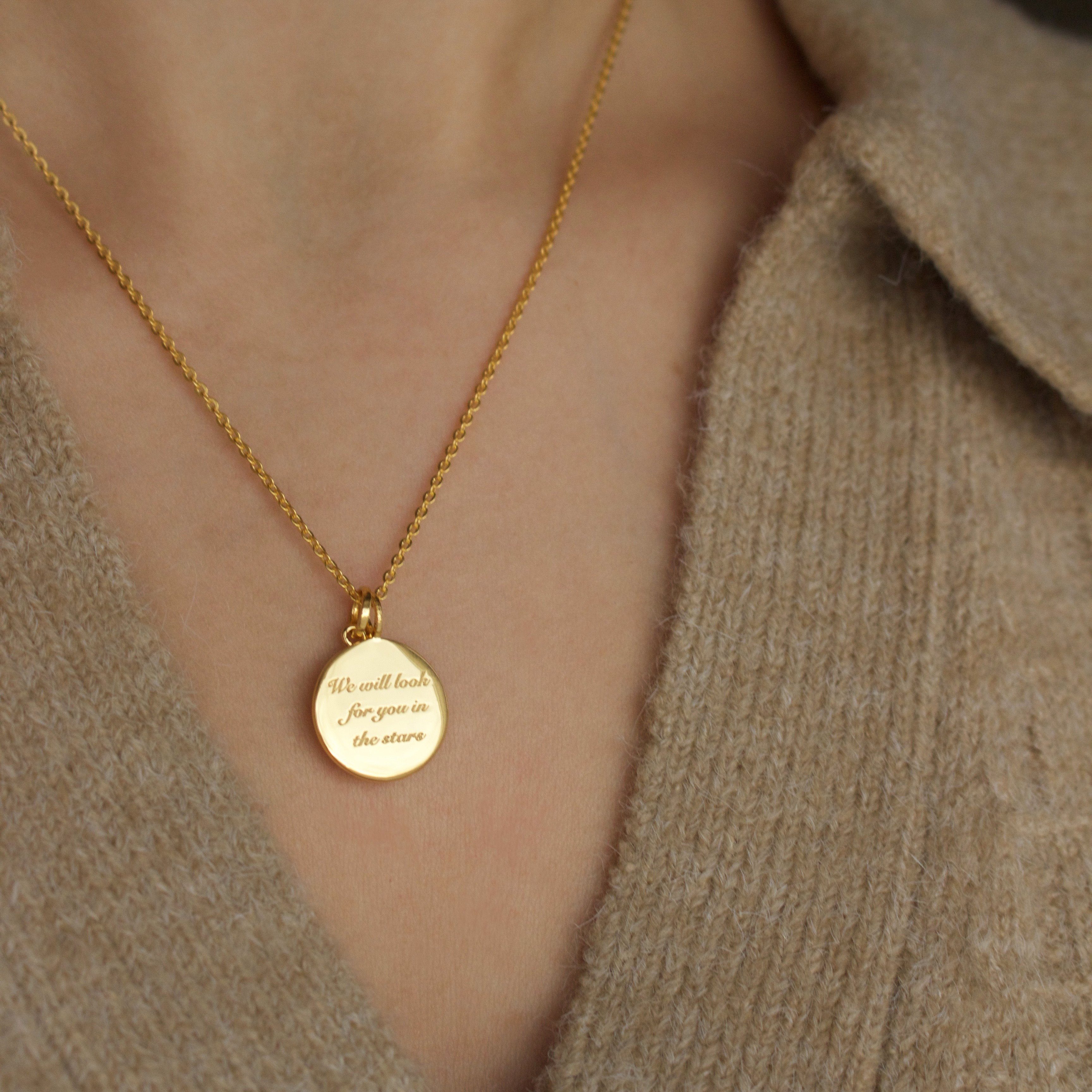 Celestial Coin Necklace with Crescent Moon Charm - Perfect for Stargazing, Romantic Dates & Boho Fashion