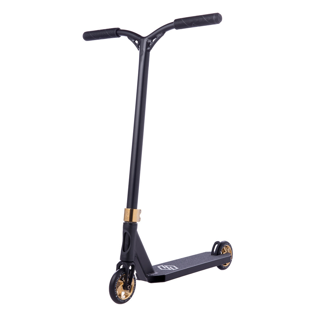 Striker Lux Scooter - High Performance Electric Scooter for Adults & Teens - Perfect for Commuting, City Travel & Outdoor Adventures