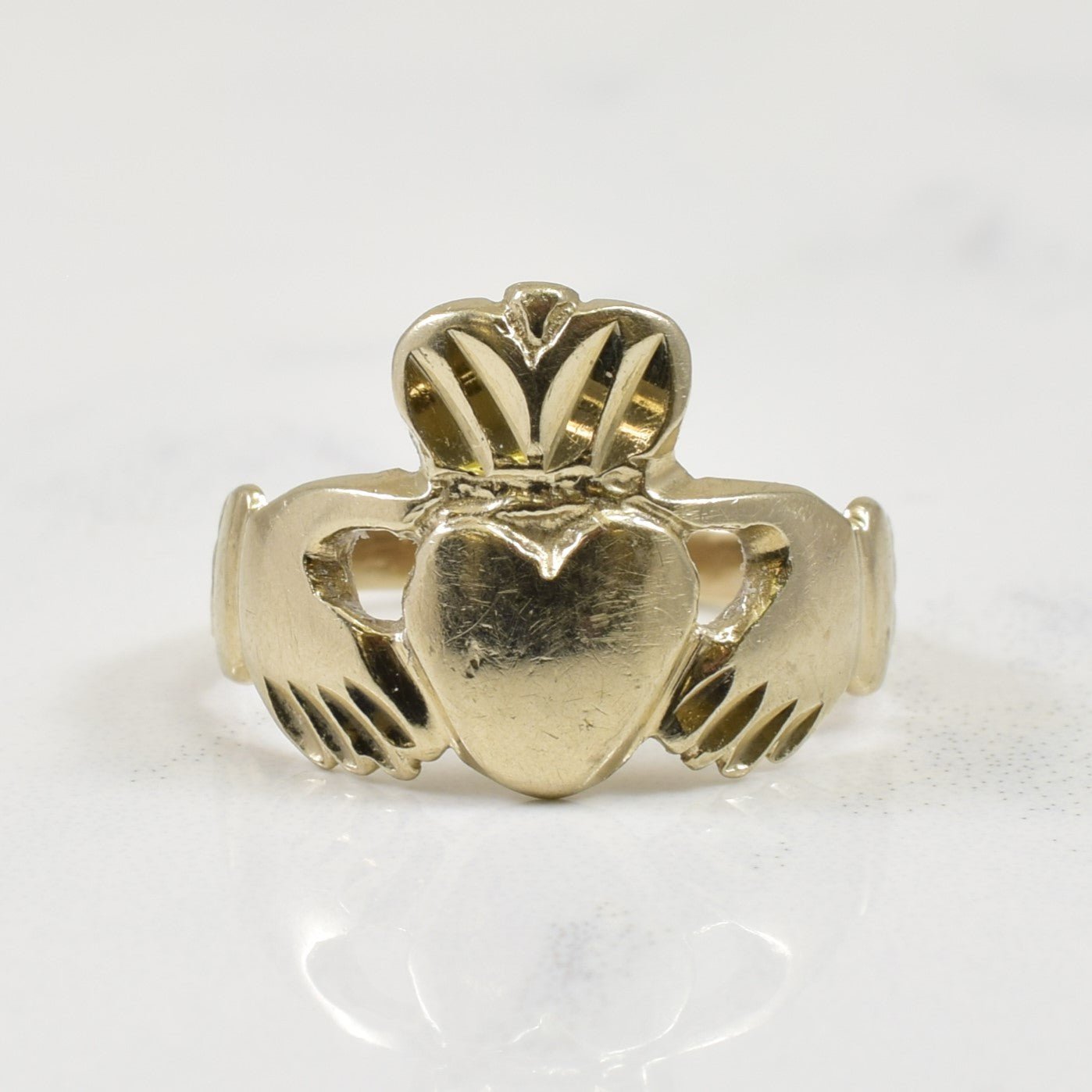 10K White Gold Claddagh Ring for Women - Size 3.5 - Irish Love Friendship Loyalty Wedding Band - Perfect for Engagement, Anniversary & Valentine's Day Gifts