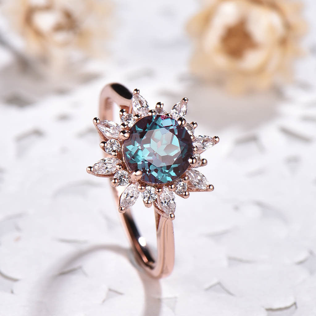 14K/18K Gold Floral Color Changing Alexandrite & Moissanite Diamond Engagement Ring for Women - Perfect for Proposals, Anniversaries & Special Occasions