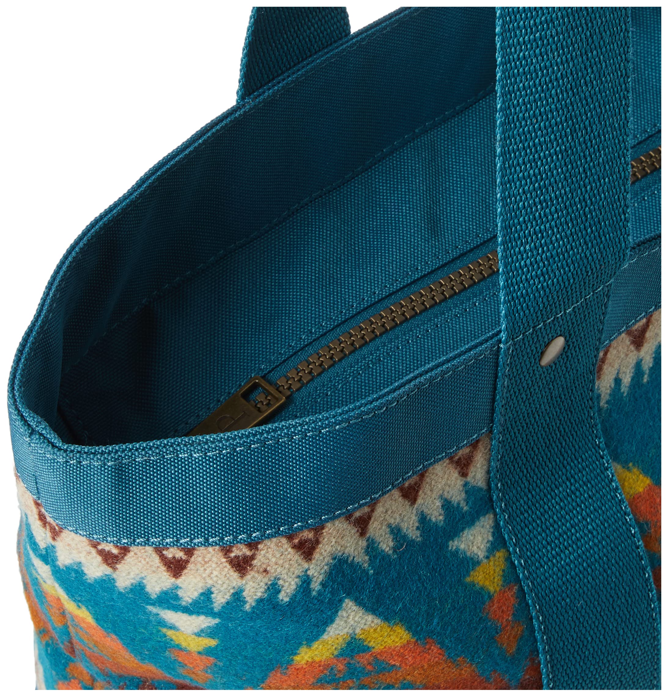 PENDLETON Zip Tote Bag - Waterproof & Durable Travel Tote with Secure Zipper Closure - Perfect for Work, Gym, Beach & Weekend Getaways