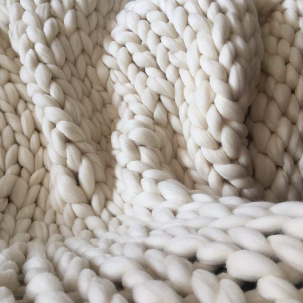 Luxury Handmade Giant Chunky Knit Yarn Blanket - Warm & Soft Creamy-White Throw (47x59 inches) for Cozy Bedroom Decor, Sofa, Chair & Pet Mat - Perfect for Winter Nights & Home Styling
