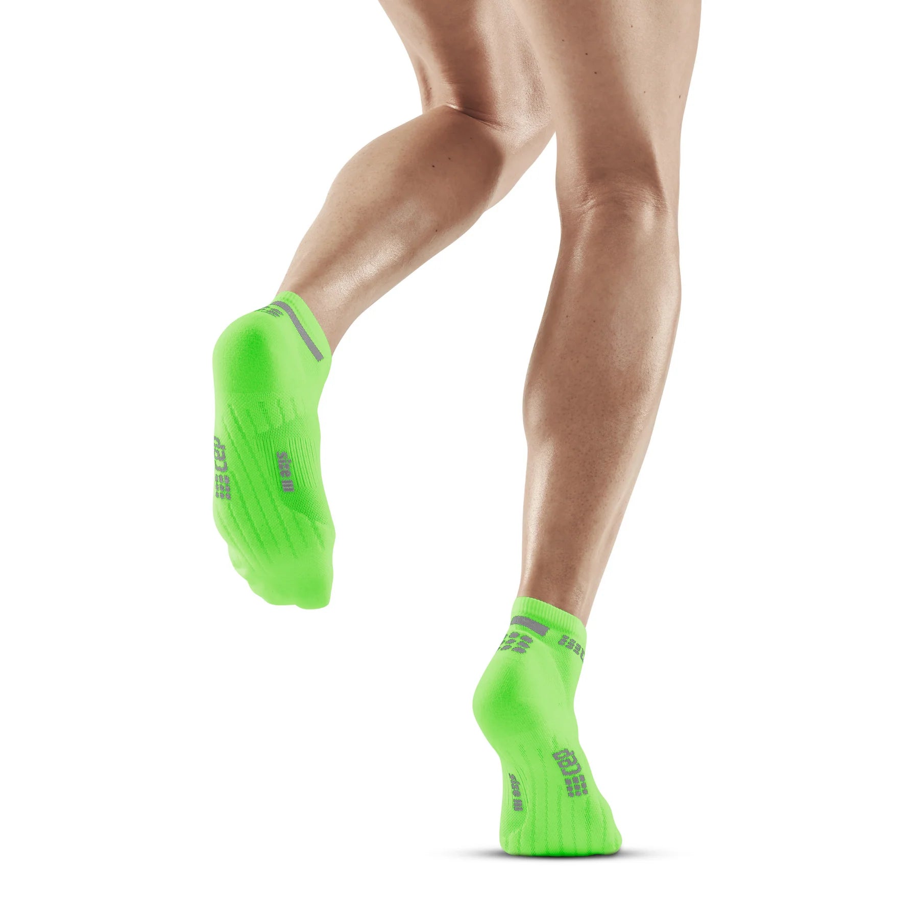 CEP Women's The Run Socks Low Cut v4 - Performance Running Socks for Women, Breathable & Supportive, Green - Perfect for Marathon Training & Everyday Jogging
