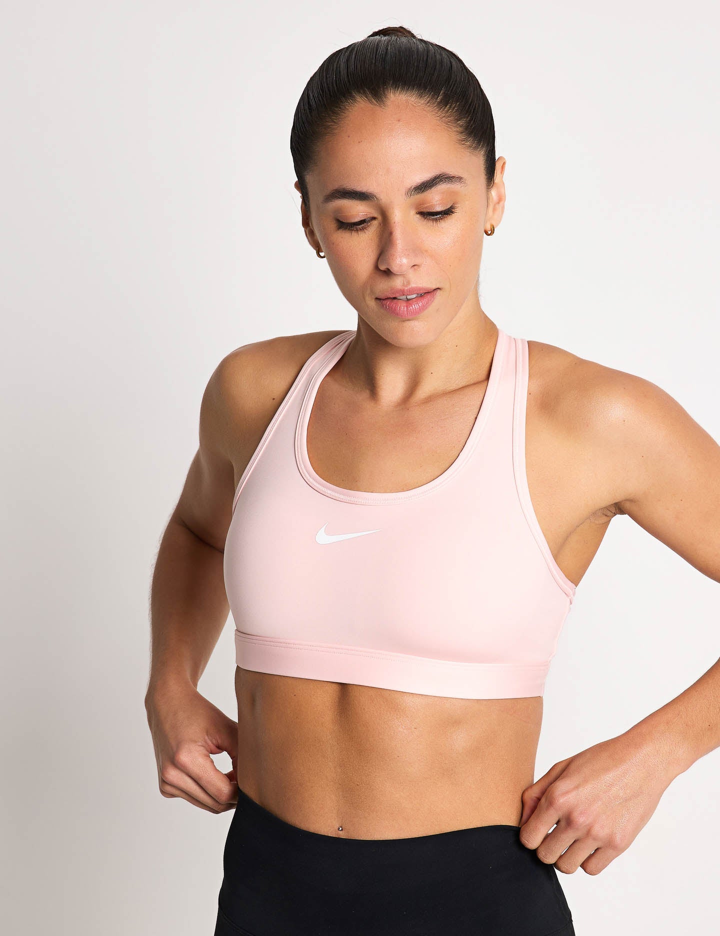 Swoosh Medium Support Sports Bra - Breathable & Comfortable Workout Top for Women | Perfect for Running, Yoga & Gym Training