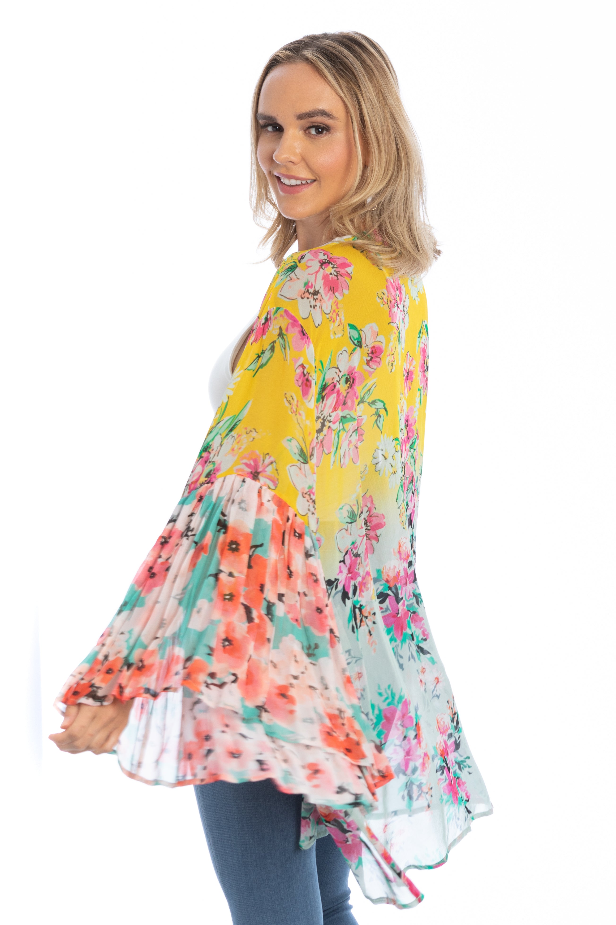 Elegant Floral Ruffle Sleeve Kimono Robe - Boho Chic Loungewear for Women | Perfect for Spa Days, Beach Cover-ups & Home Relaxation