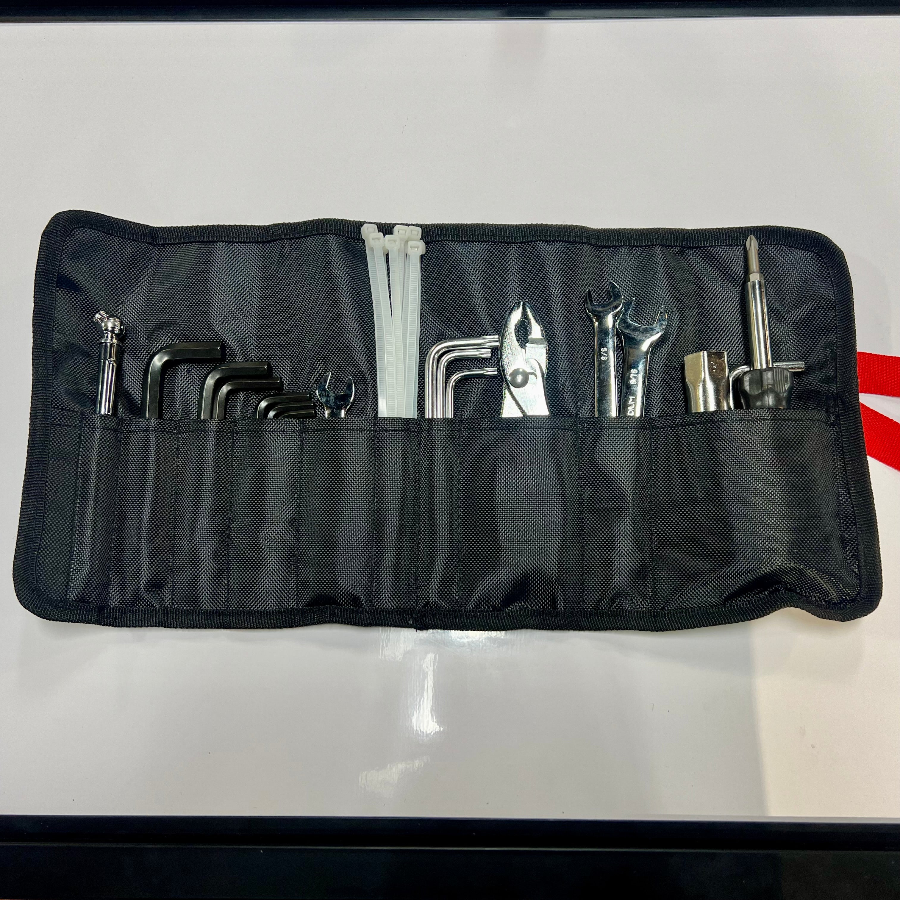 Premium HD Roadside Tool Kit SAE - Essential Emergency Car Repair Tools for Travel & Roadside Assistance | Compact & Durable for Trucks, SUVs & Vehicles