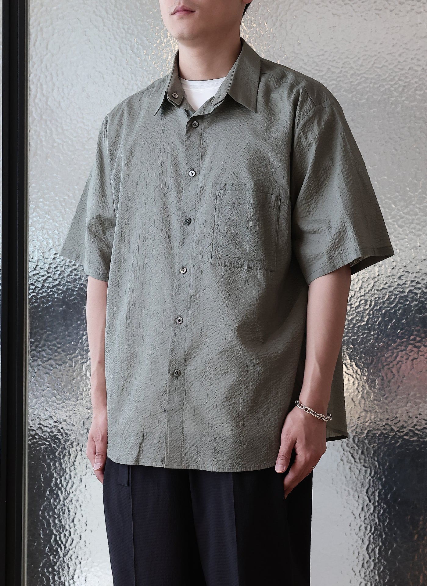 Breathable Cotton Seersucker Short Sleeve Shirt for Men - Casual Summer Wear, Beach Outfits & Outdoor Activities