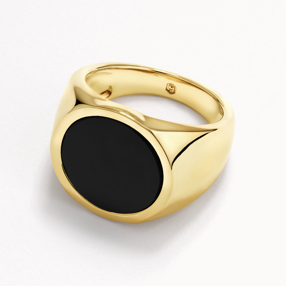 Stylish Round Black Onyx Unisex Gold Pinky Ring for Men & Women - Perfect for Weddings, Parties & Everyday Fashion