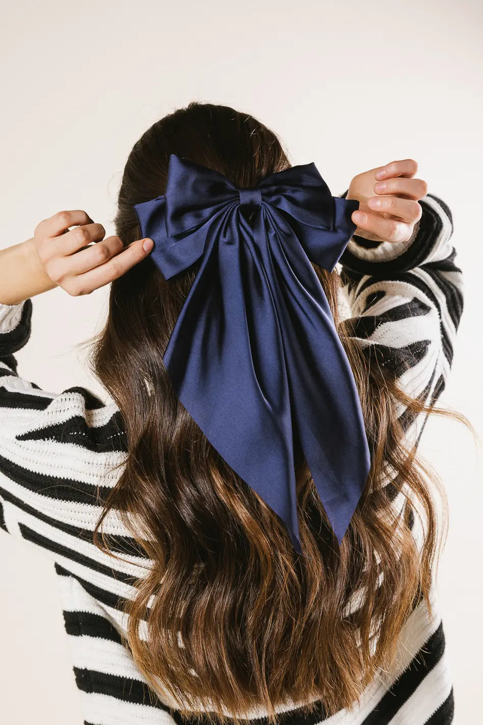 Large Navy Blue Hair Bow Clip for Women - Stylish Hair Accessory for Parties, Weddings & Everyday Wear