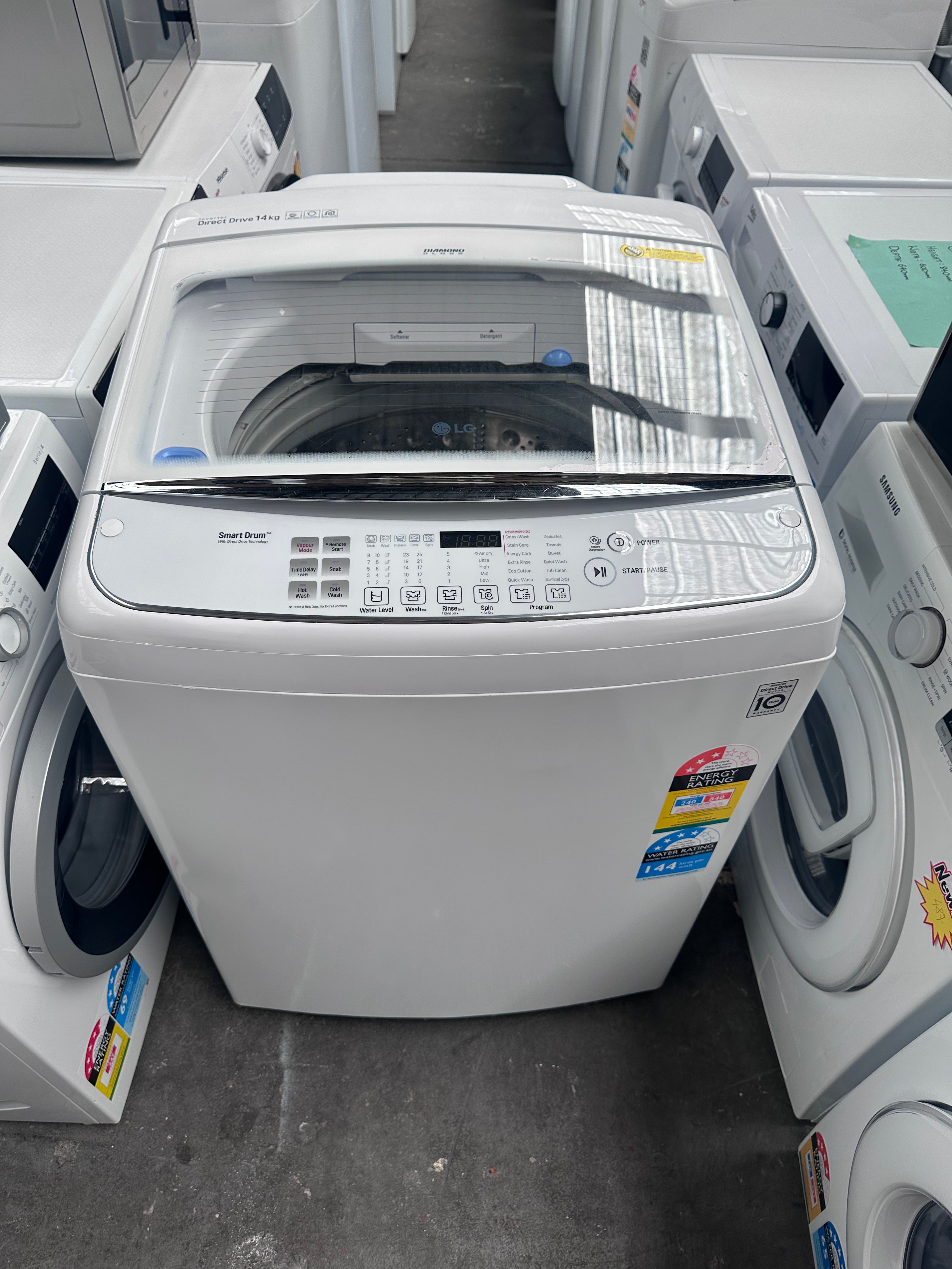 Refurbished LG 14kg Top Loading Washing Machine - Large Capacity Laundry Washer for Home, Apartment & Dorm Use