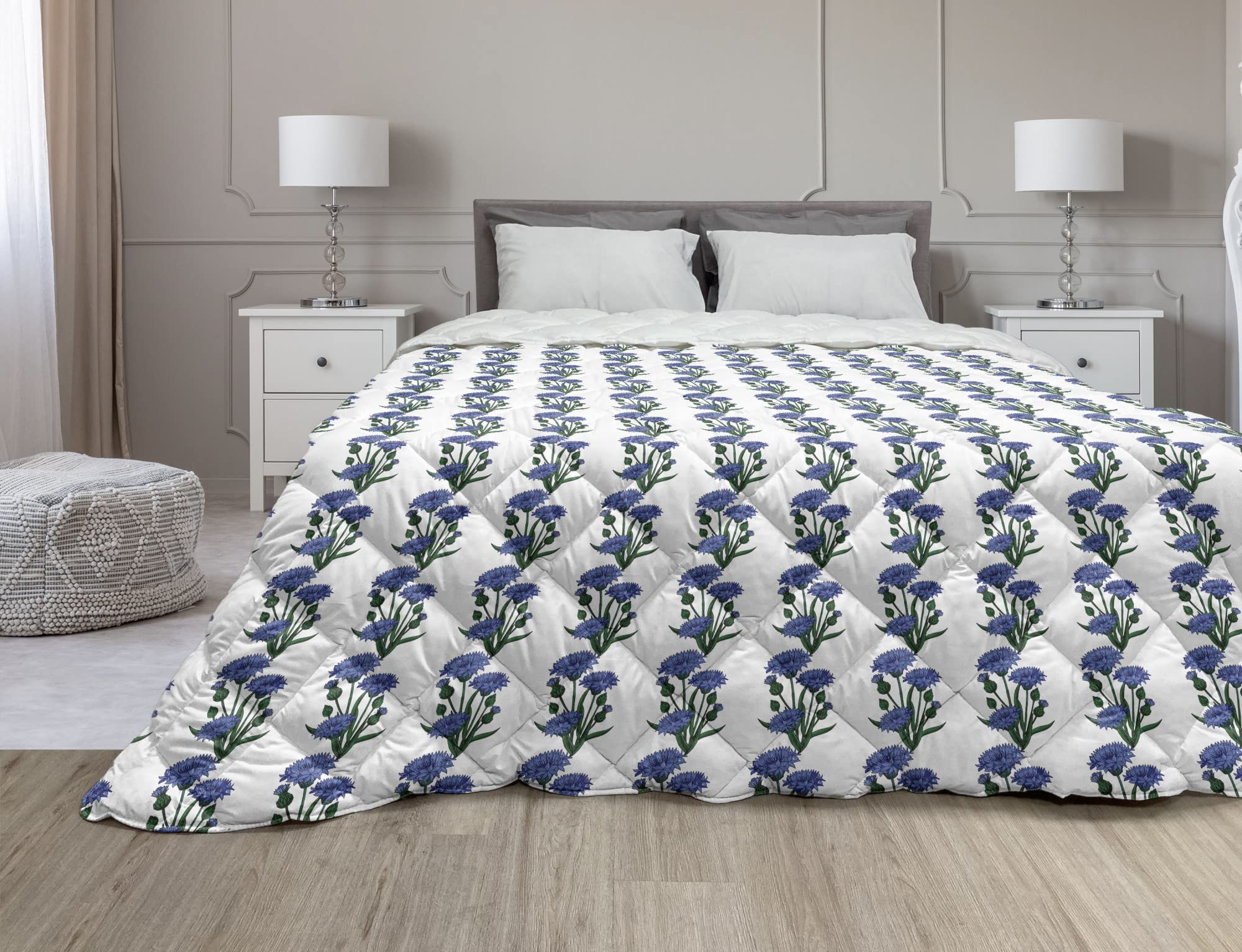 Ambesonne Floral King Size Comforter - Down Alternative, All Season Microfiber Quilt with Romantic Cornflower Bouquet Design in Violet Blue & Hunter Green - Perfect for Master Bedroom, Guest Room & Cozy Home Decor