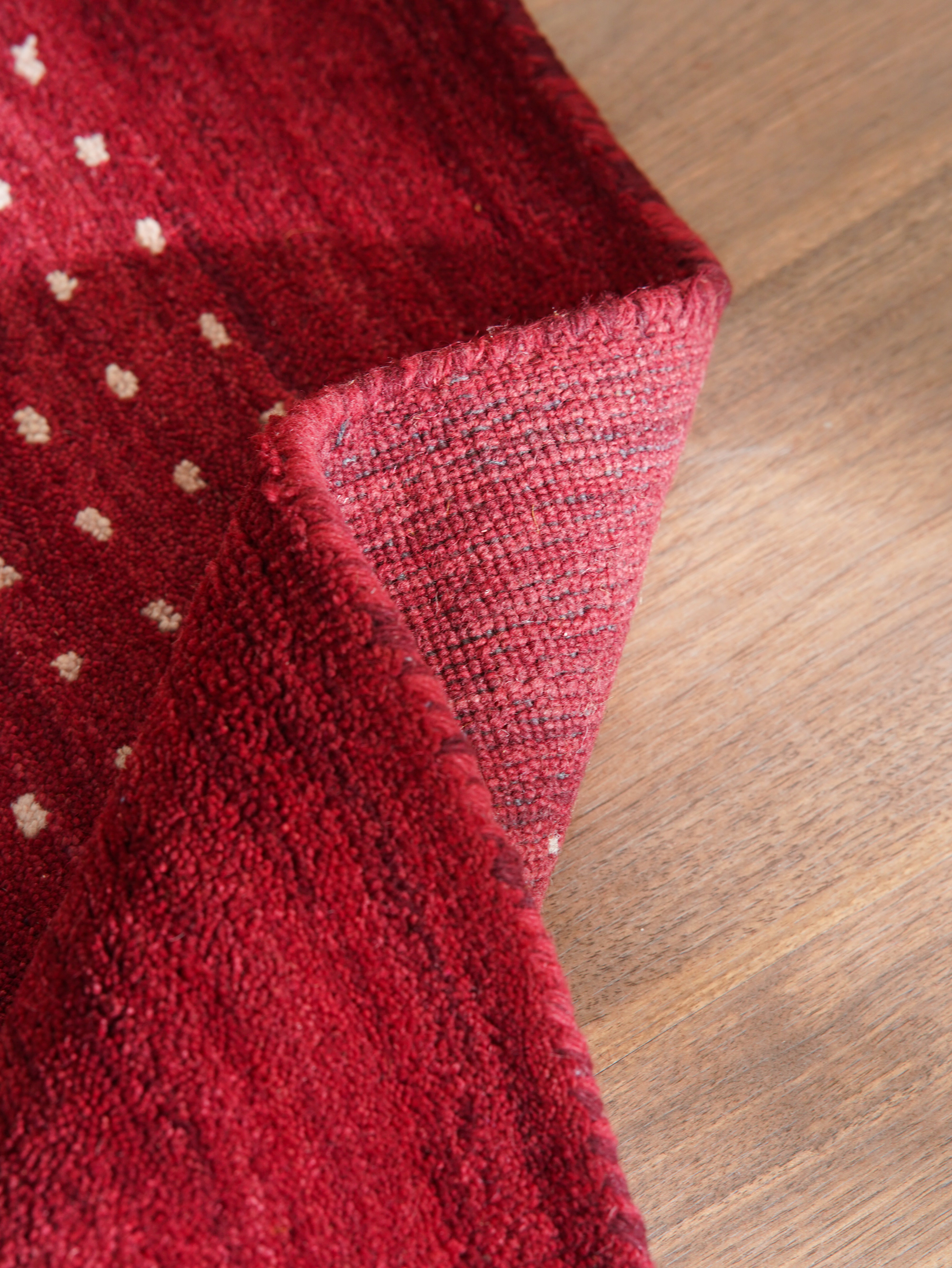 Hand Knotted Wool Rug - Premium Quality, Soft & Durable - Perfect for Living Room, Bedroom, or Office Decor