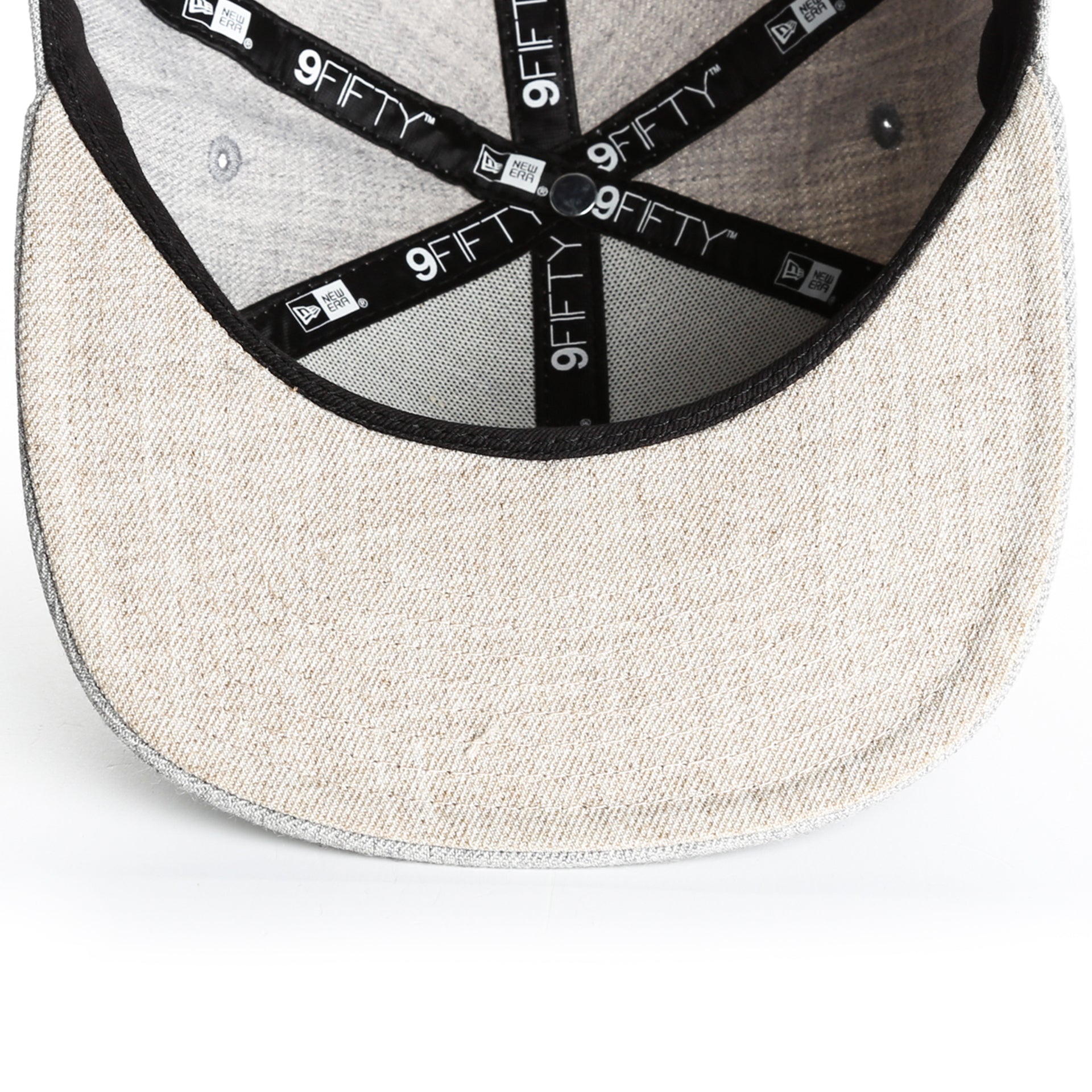 New Era 9Fifty Heather Hype Snapback Oakland Raiders Hat - Adjustable Heather Grey Baseball Cap for Men & Women - Perfect for Game Day, Sports Events & Streetwear Fashion