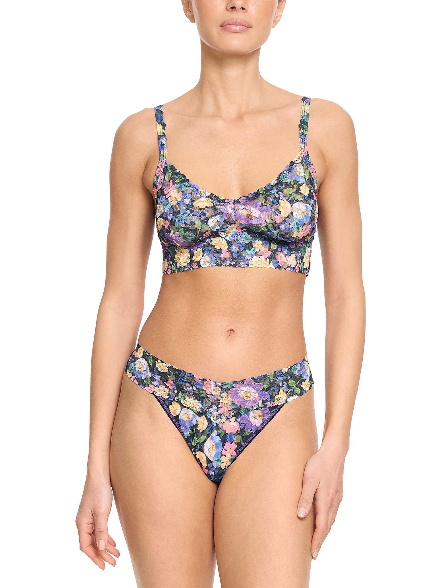 Printed V Neck Retro Lace Bralette - Sexy Floral Lingerie for Women | Comfortable Wireless Bralette for Everyday Wear, Date Night & Special Occasions