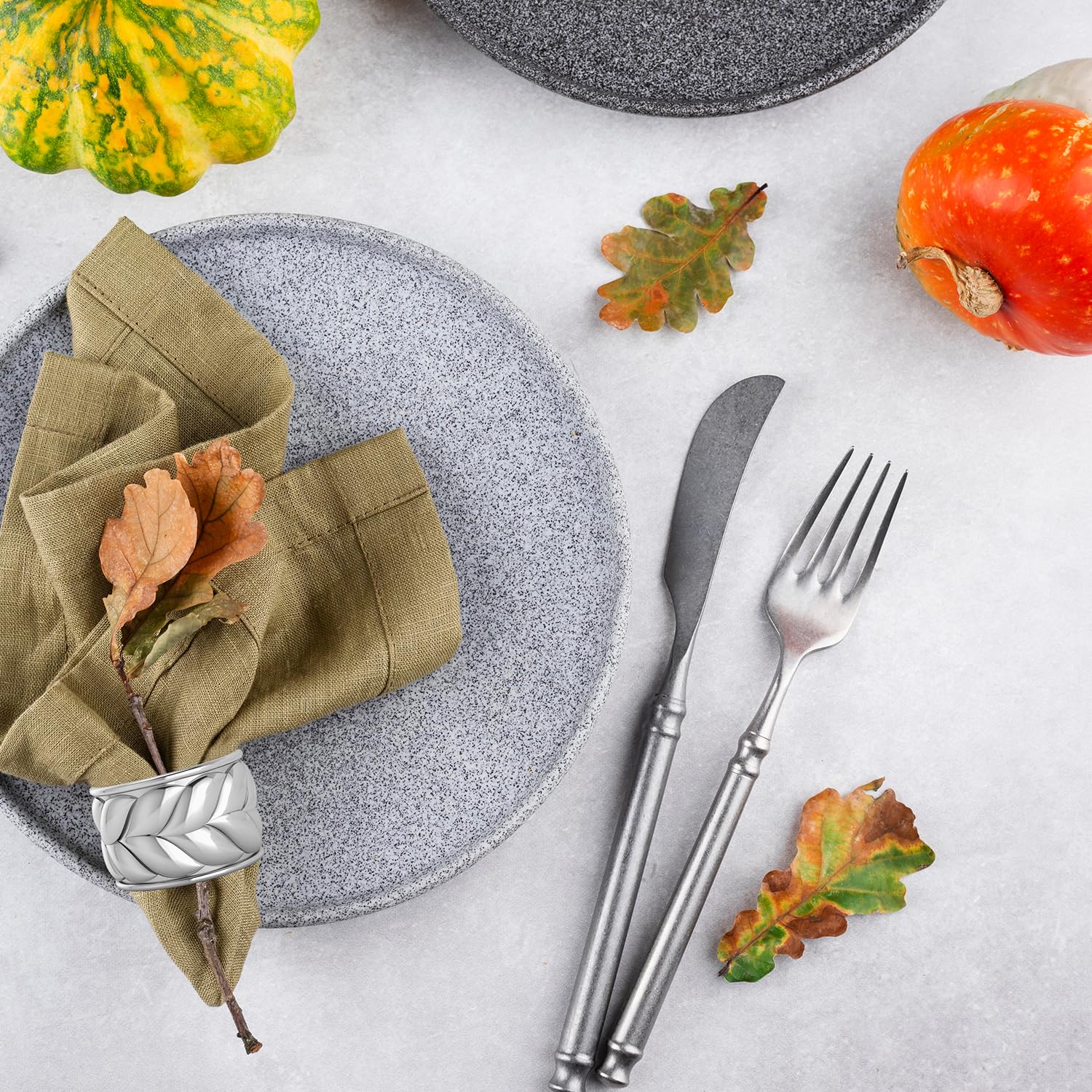 Elegant Silver-Plated Engravable Napkin Rings for Wedding & Dining - Personalized Stainless Steel Tableware Set in Premium Gift Box - Perfect for Formal Dinners, Bridal Showers & Holiday Tablescapes