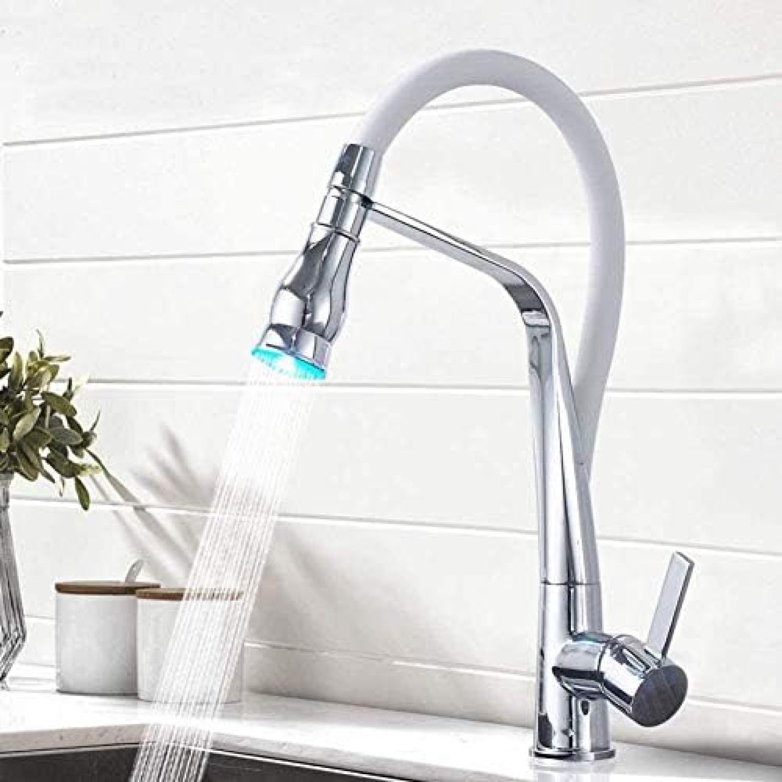 CRJUS Chrome Kitchen Faucet with Deck Mount - High Arc Pull Down Sprayer for Sink, Modern Mixer Tap for Bathroom & Kitchen (Ideal for Washing Dishes, Filling Pots & Daily Cleaning)
