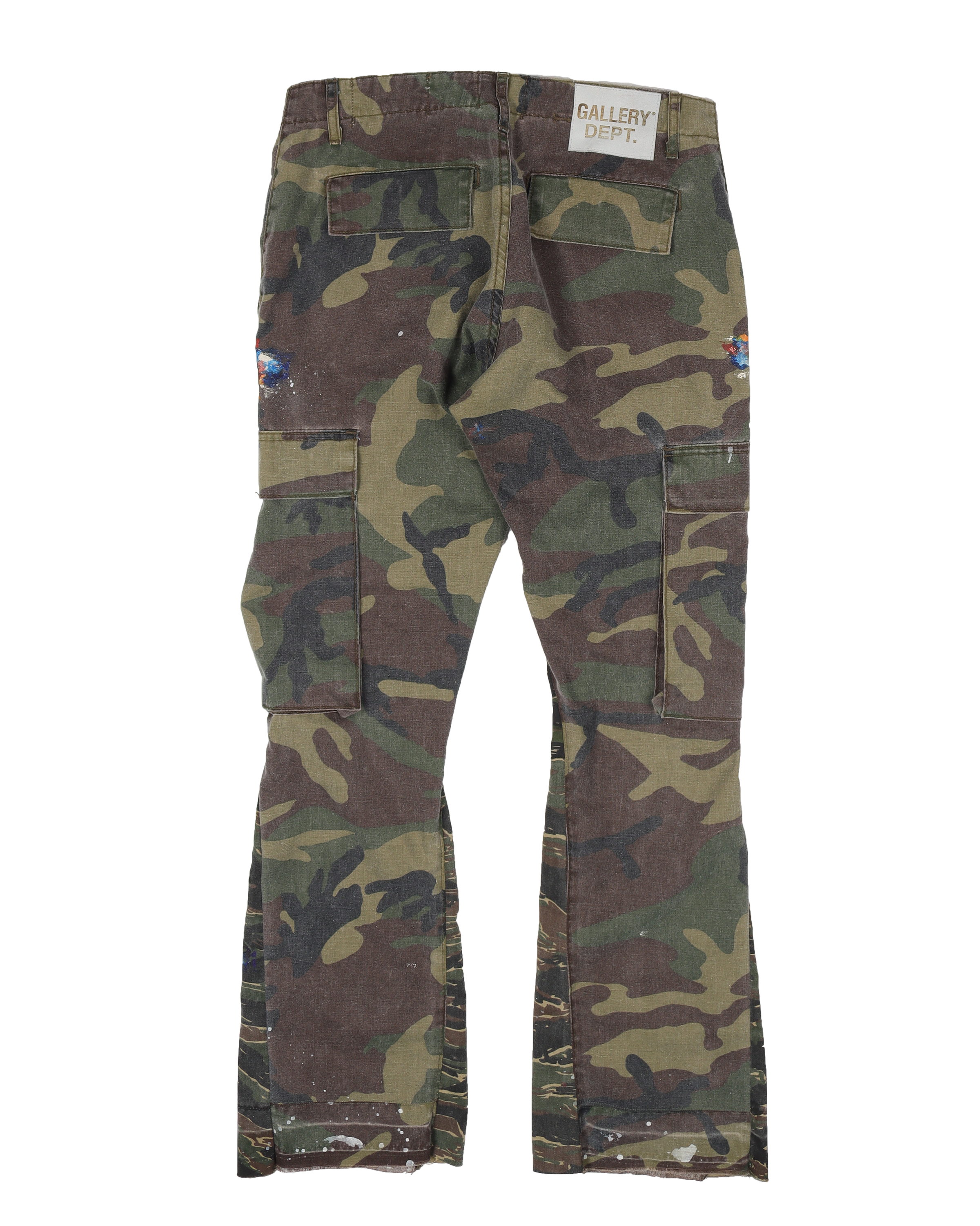 LA Flare Camouflage Print Trousers for Women - Stylish Camo Pants with Bootcut Design - Perfect for Outdoor Adventures, Music Festivals & Streetwear Fashion