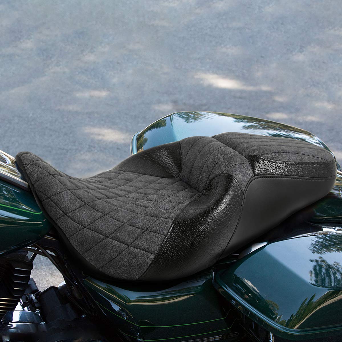 Premium One-Piece 2-Up Bucket Seat for Harley Davidson Road King/Street Glide/Electra Glide/Road Glide (2009-2023) - Comfortable Motorcycle Driver & Passenger Seat for Long Rides & Touring
