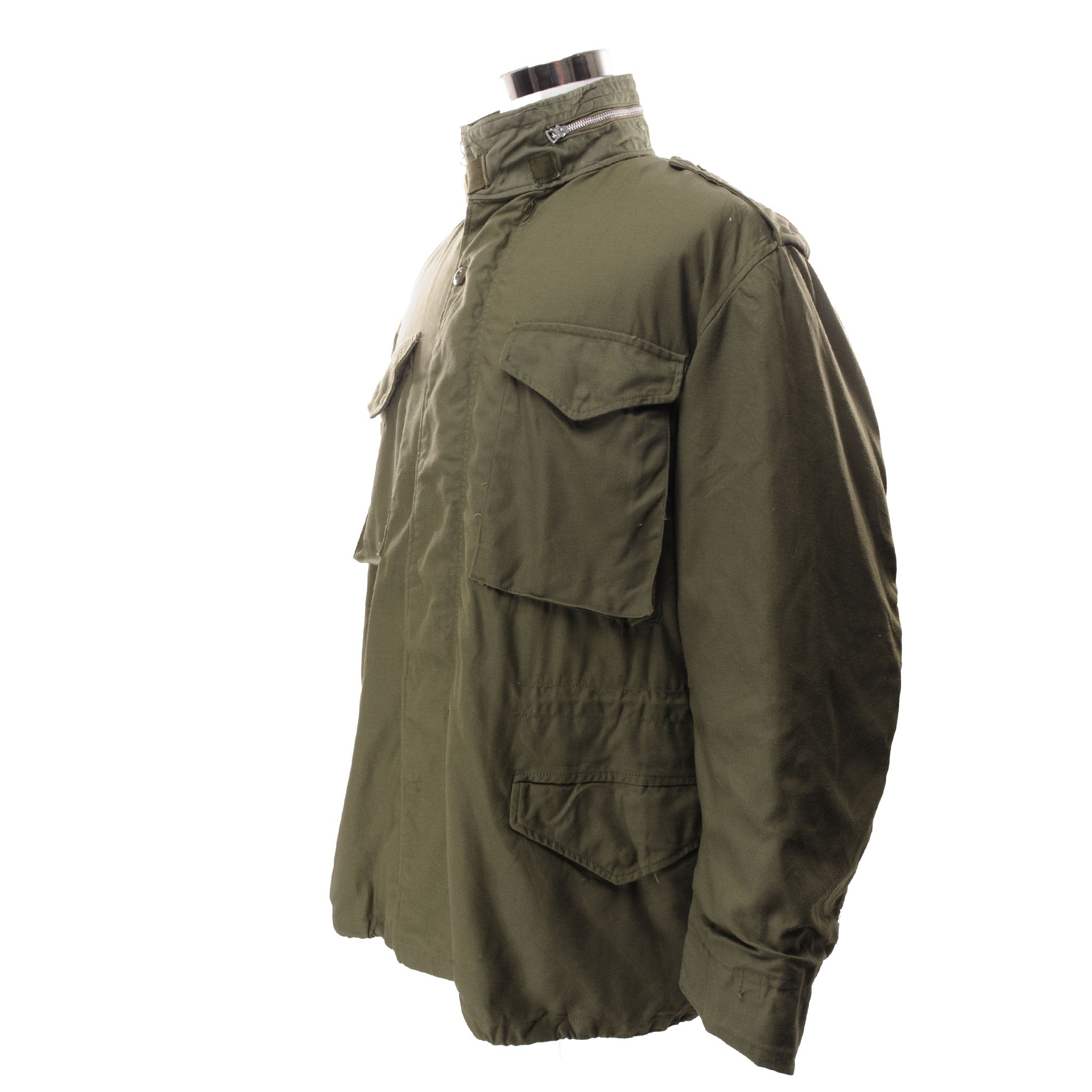 Vintage US Army M65 Alpha Industries Field Jacket 1970s Vietnam War - Size Large with Liner | Military Outerwear for Outdoor Adventures & Historical Reenactments